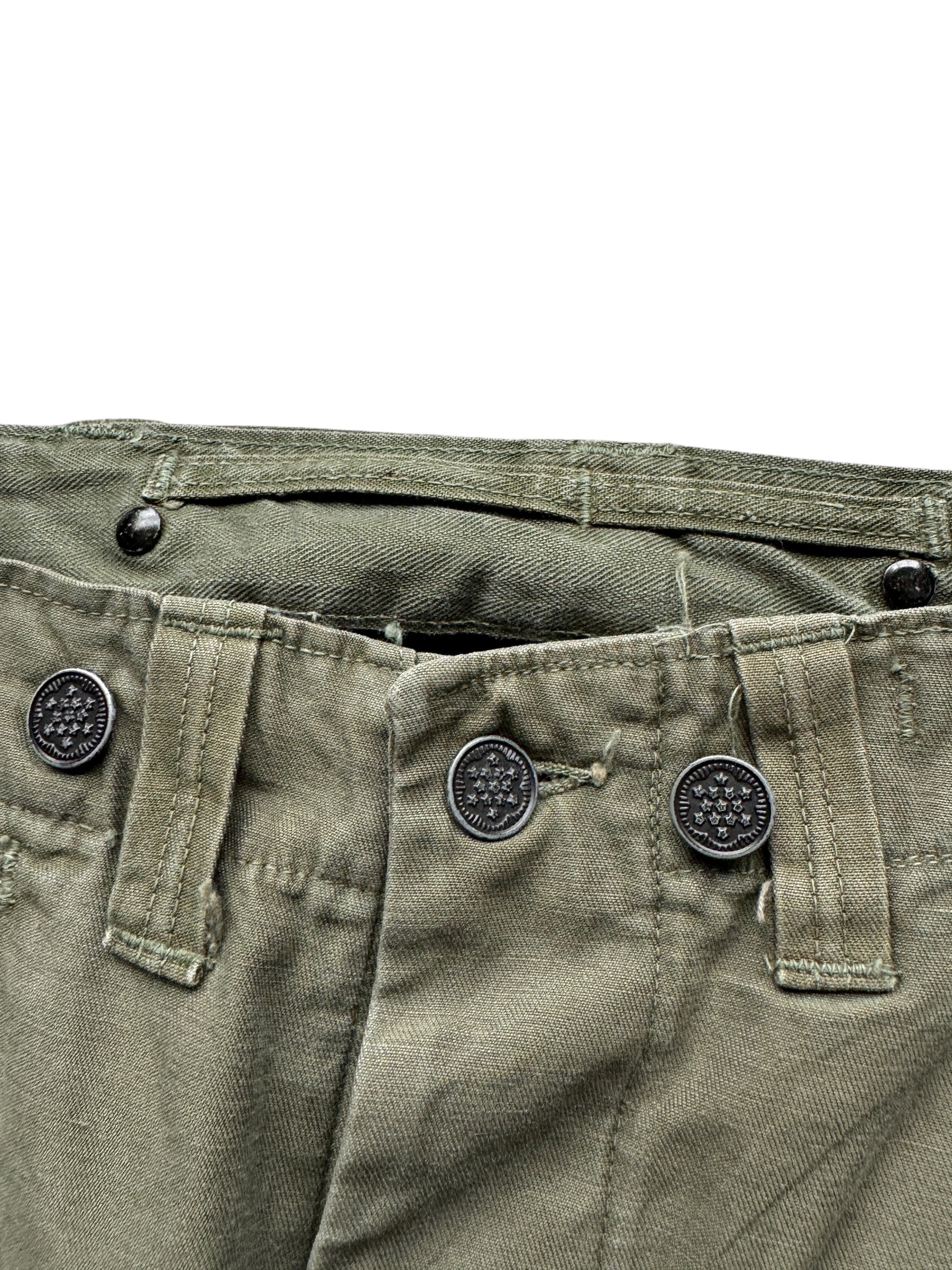 13 Star Buttons on WWII Era M-43 13 Star Olive Drab Trousers W30