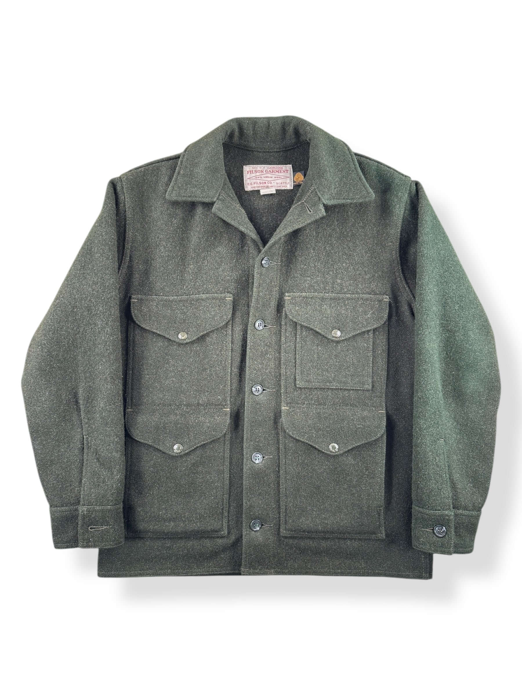 Front of Vintage 80s Era Filson Forest Green Mackinaw Cruiser Jacket SZ 38