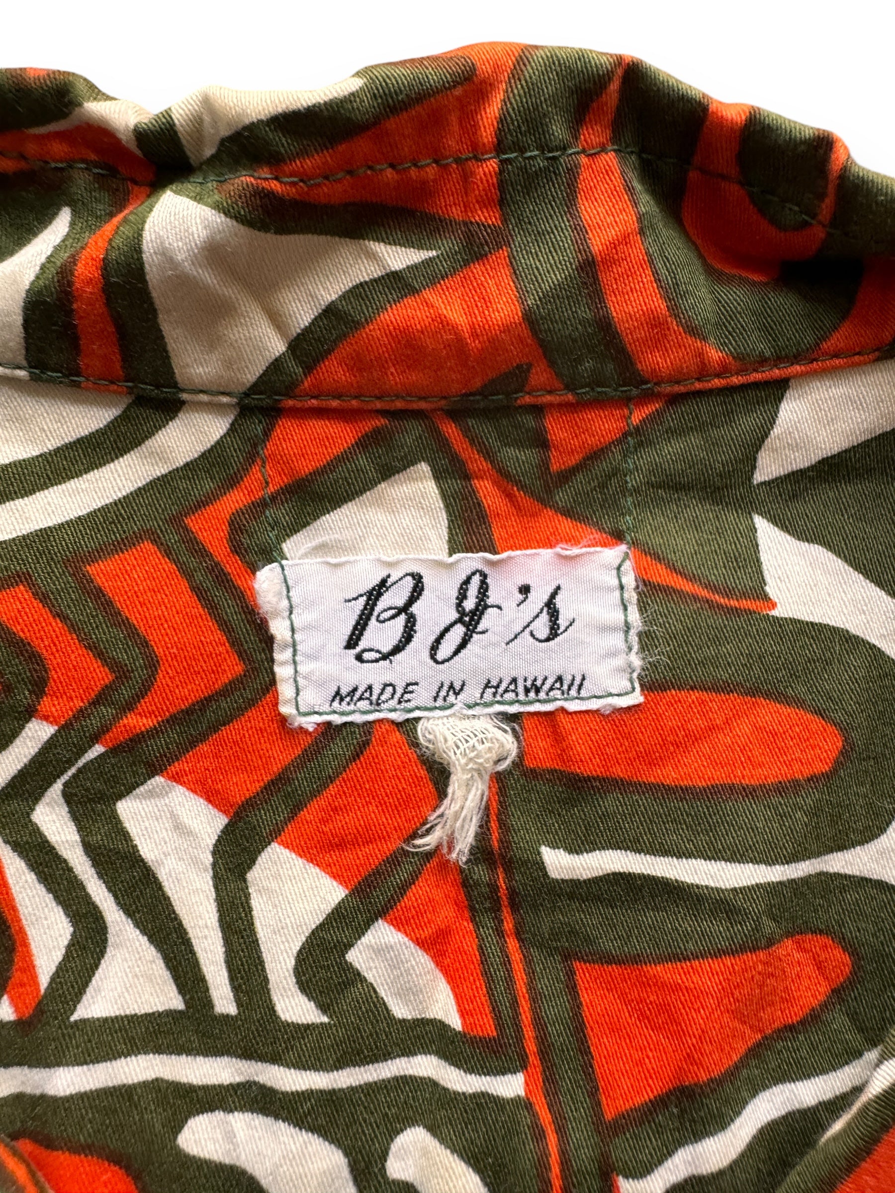 tag on Vintage BJ's Vibrantly Patterned Aloha Shirt SZ L