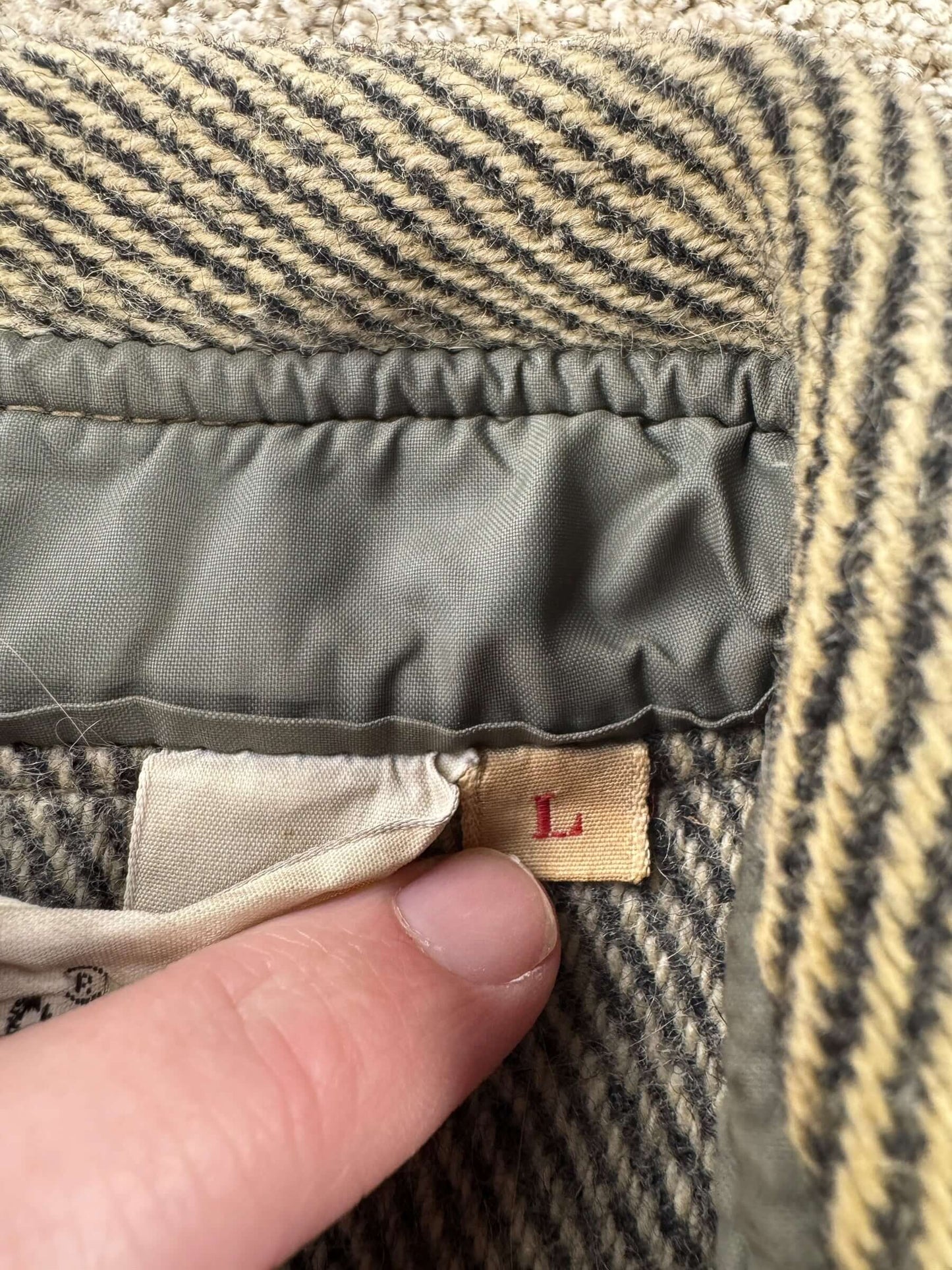 Tag on Vintage Woolrich Halibut Jacket SZ L