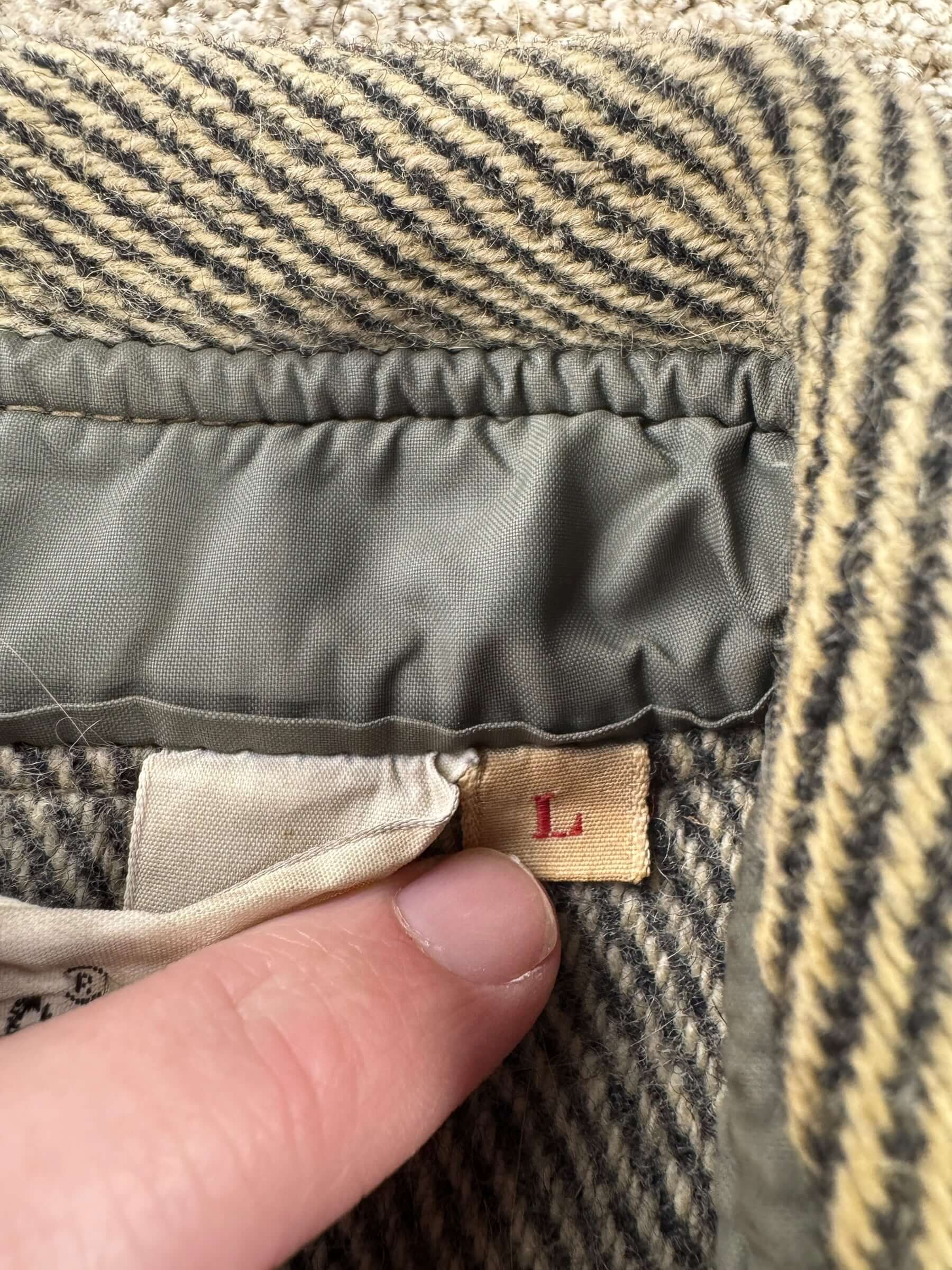 Tag on Vintage Woolrich Halibut Jacket SZ L