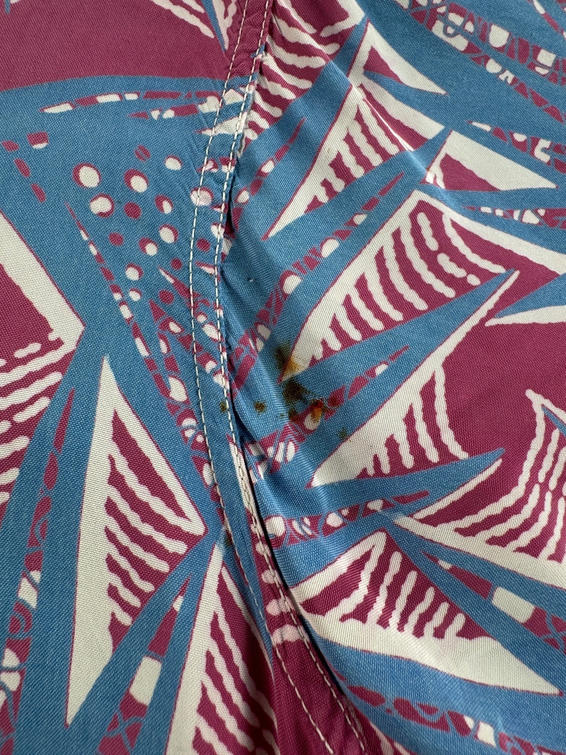 Stain on Vintage Penney's Top Flight Abstract Patterned Aloha Shirt SZ L - AS IS