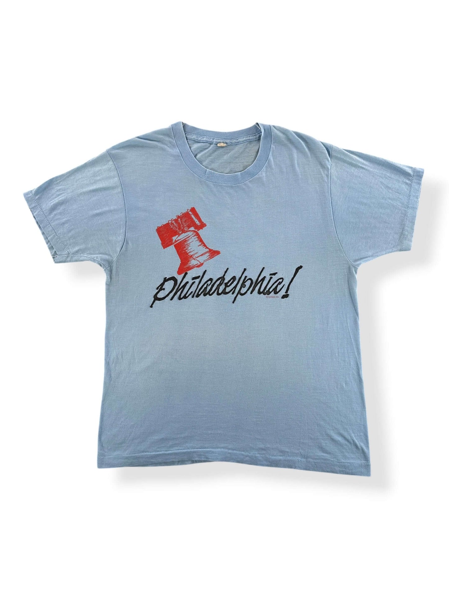 Front of Vintage 1980s Philadelphia Tee SZ L (Fits M)