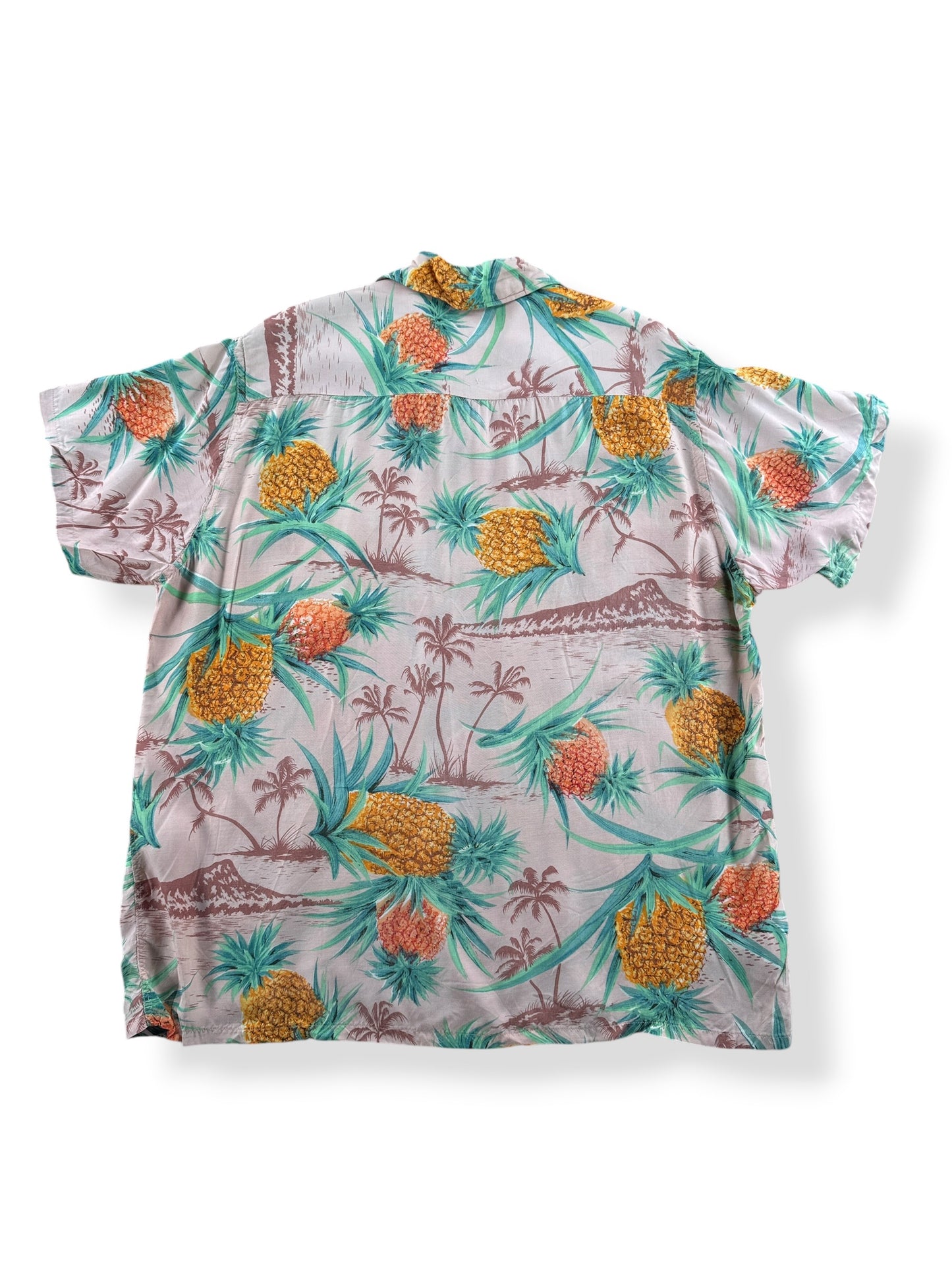 Back of Vintage South Pacific 100% Rayon Pineapple Aloha Shirt SZ M
