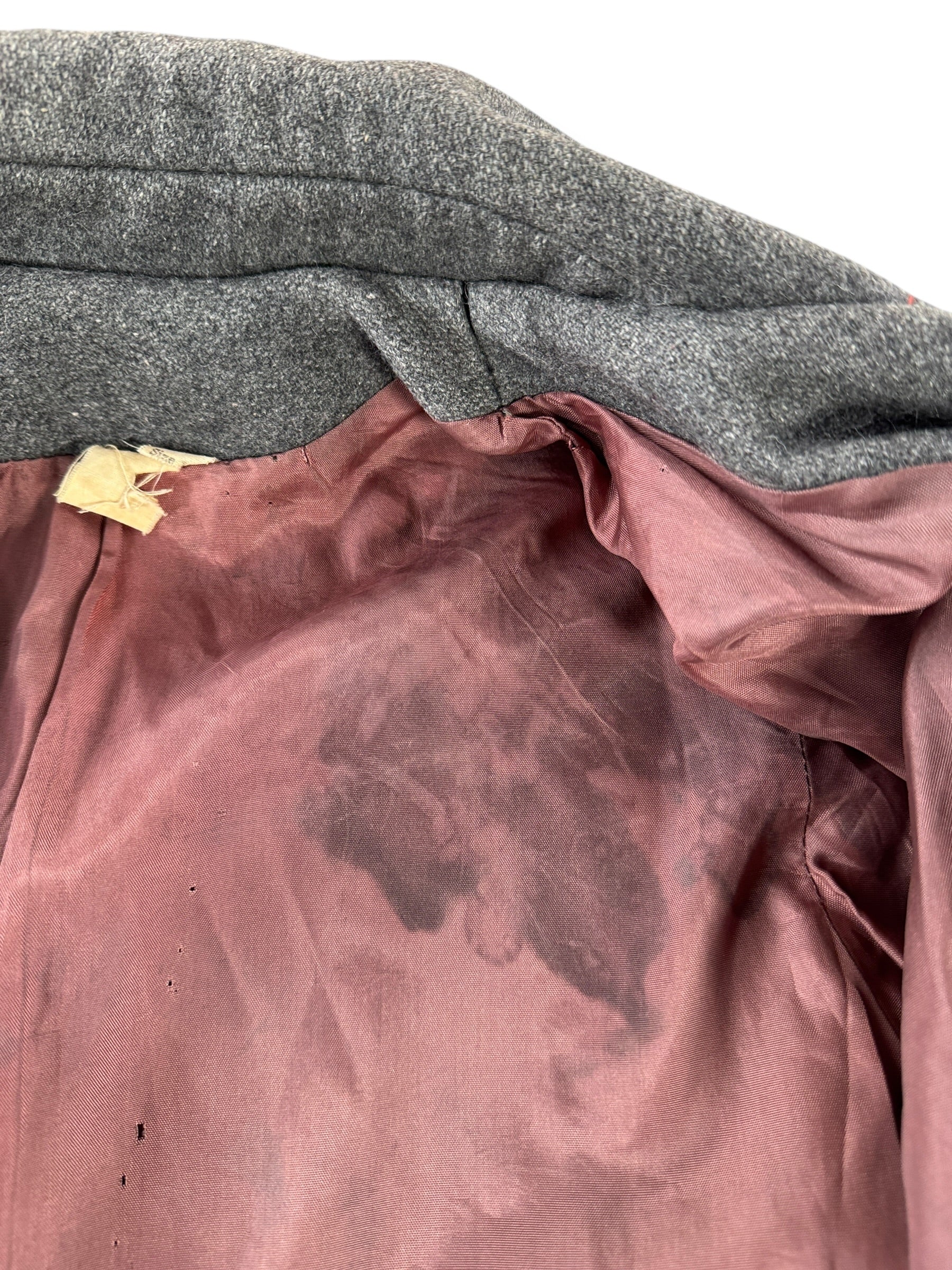 Stain on Vintage 70s Grey Coat with Red Details SZ M