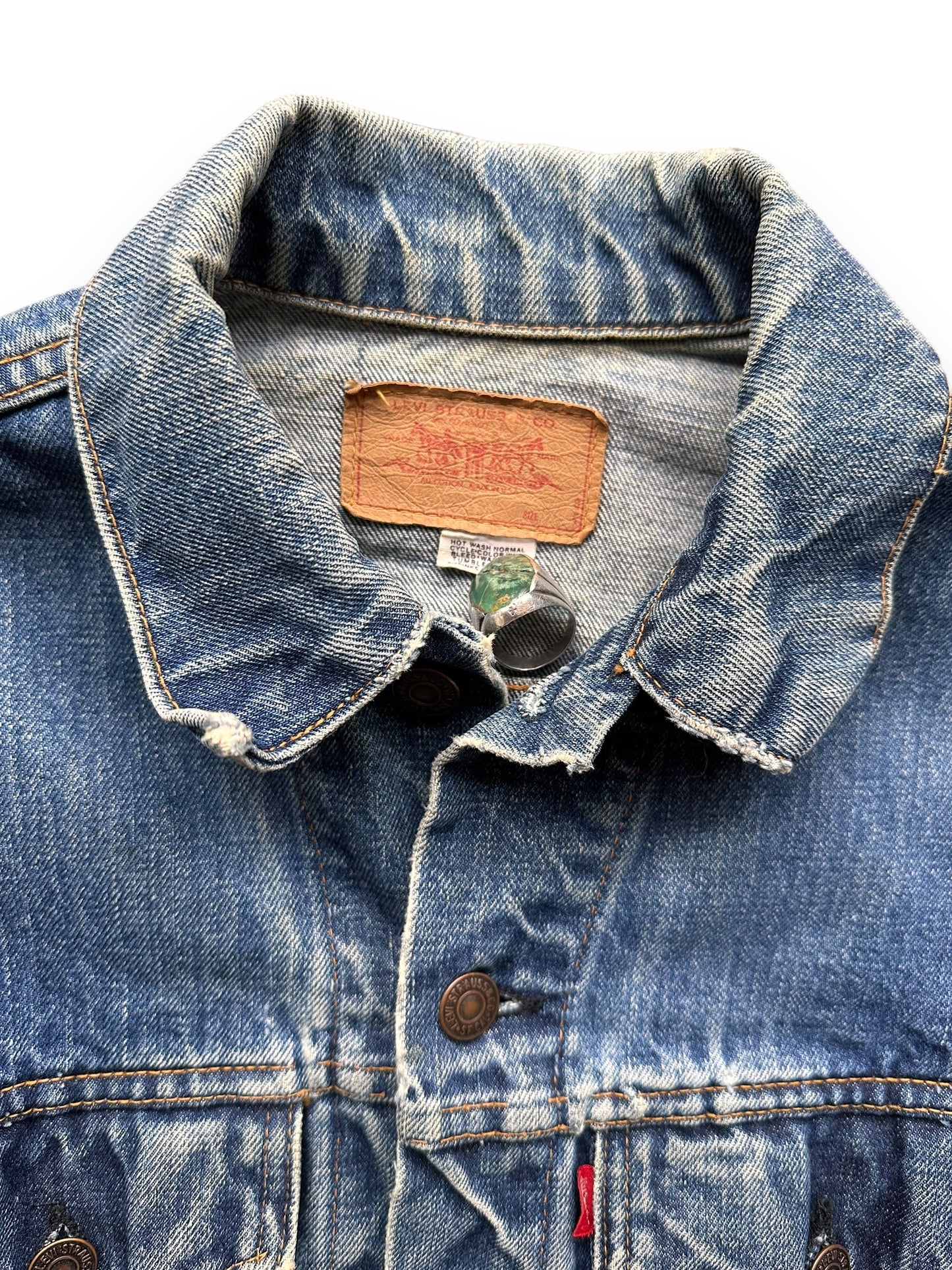 Tag View of Vintage Levi's Big E Type III Denim Jacket SZ 38 | Vintage Denim Workwear Seattle | Seattle Vintage Denim