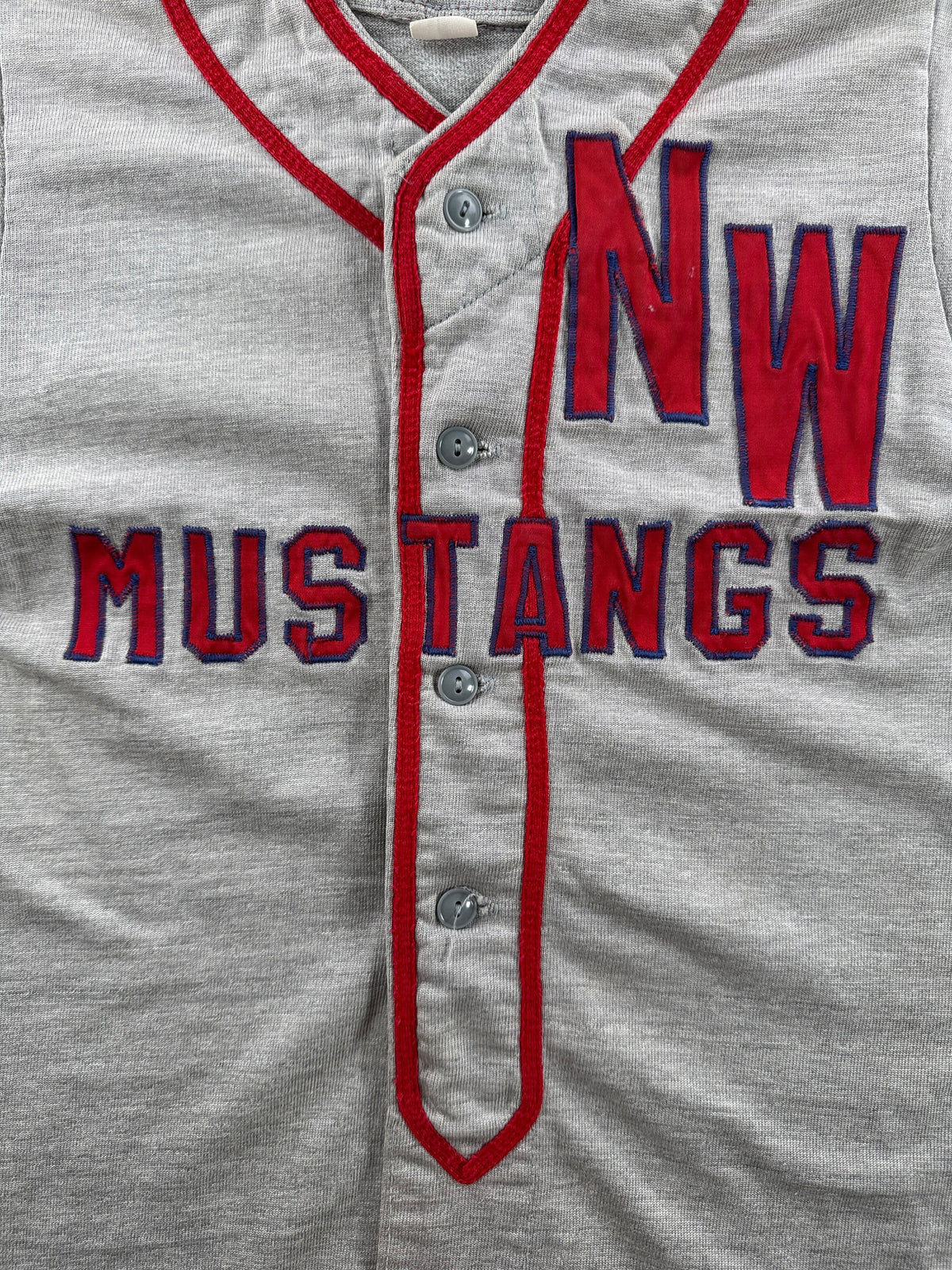 NW Mustangs logo on front of Vintage 50s NW Mustangs Baseball Jersey SZ S (Fits XXS)