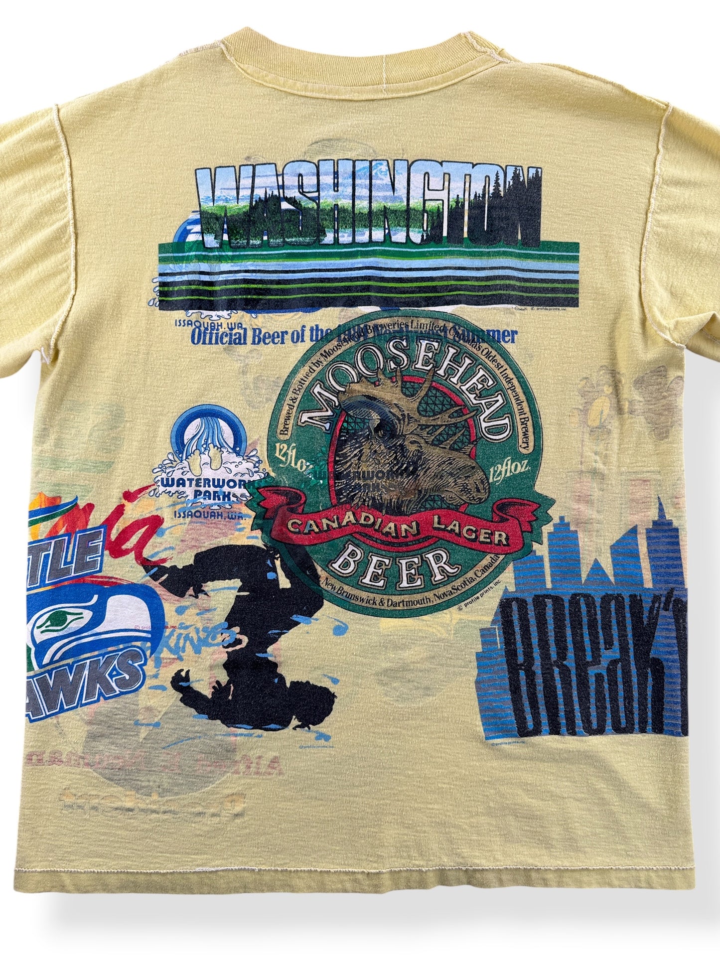 Close up of the back of the inside out Vintage 1990s Washington Test Print Tee SZ M