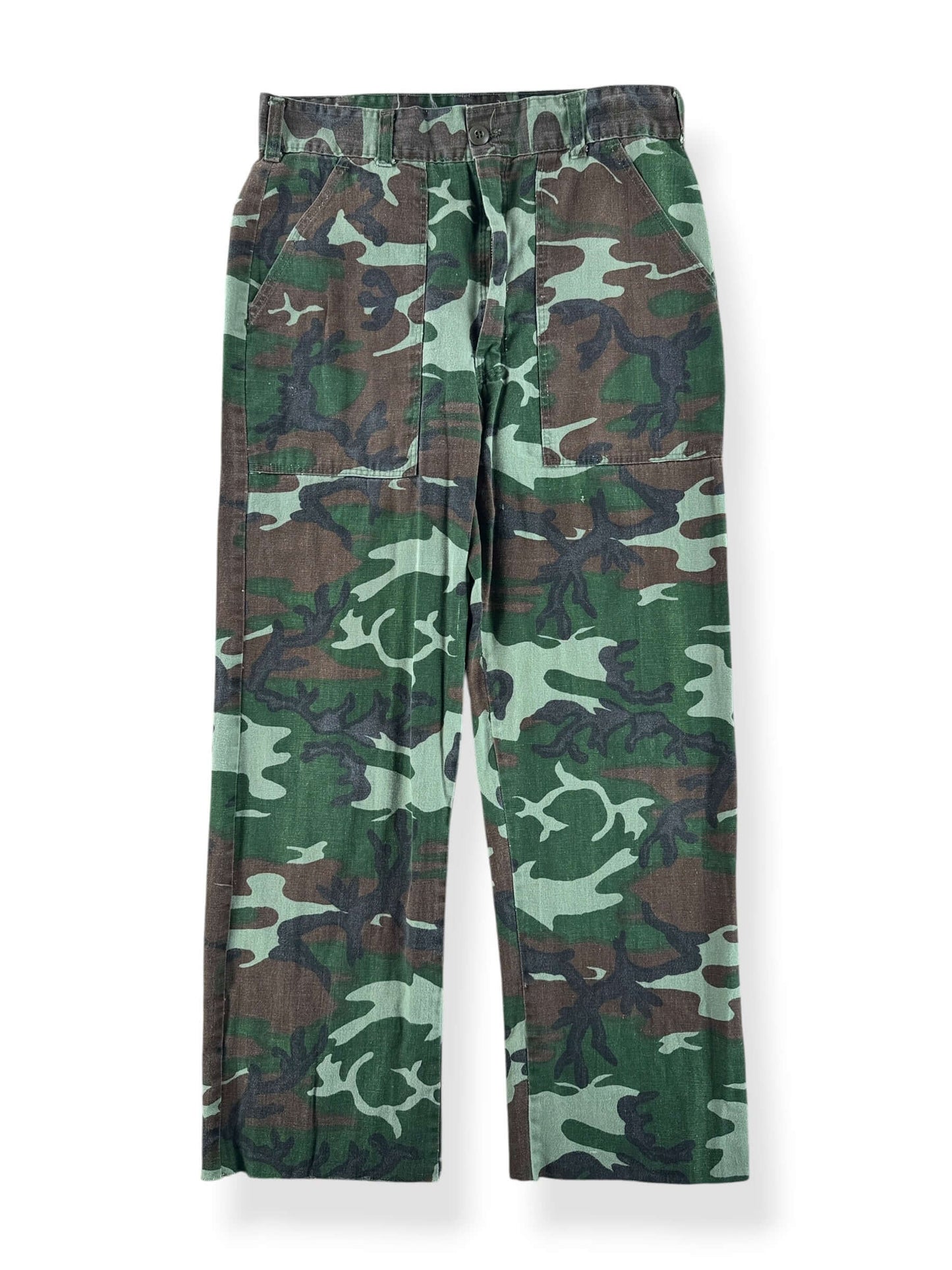 Front of Vintage Camo Patch Pocket Pants W32 - AS IS