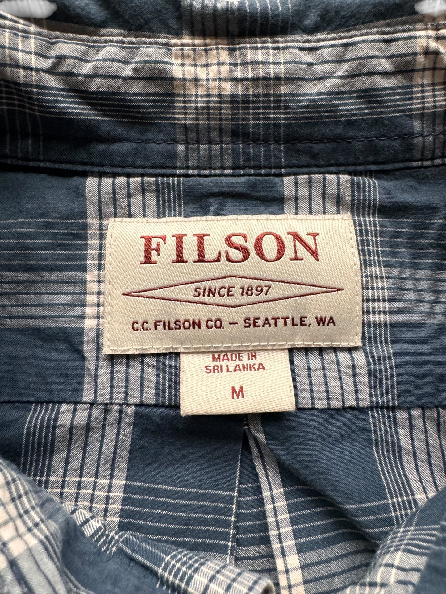 Tag on Filson Blue Plaid Feather Cloth Shirt SZ M