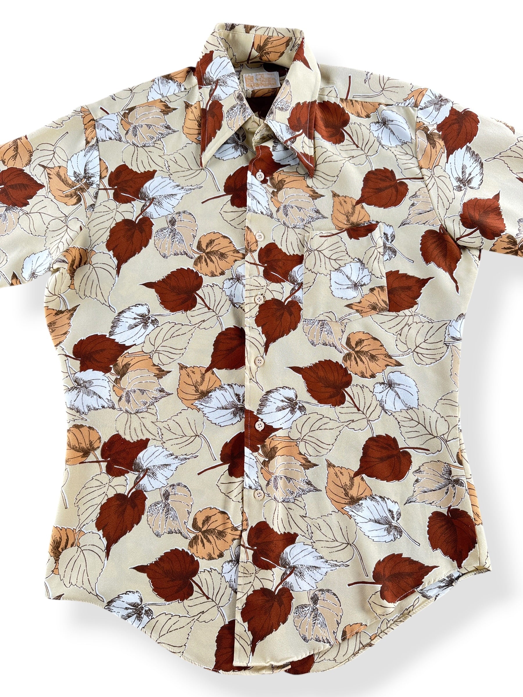 Close-up of Vintage Kings Road Polyester Leaf Pattern Shirt SZ L