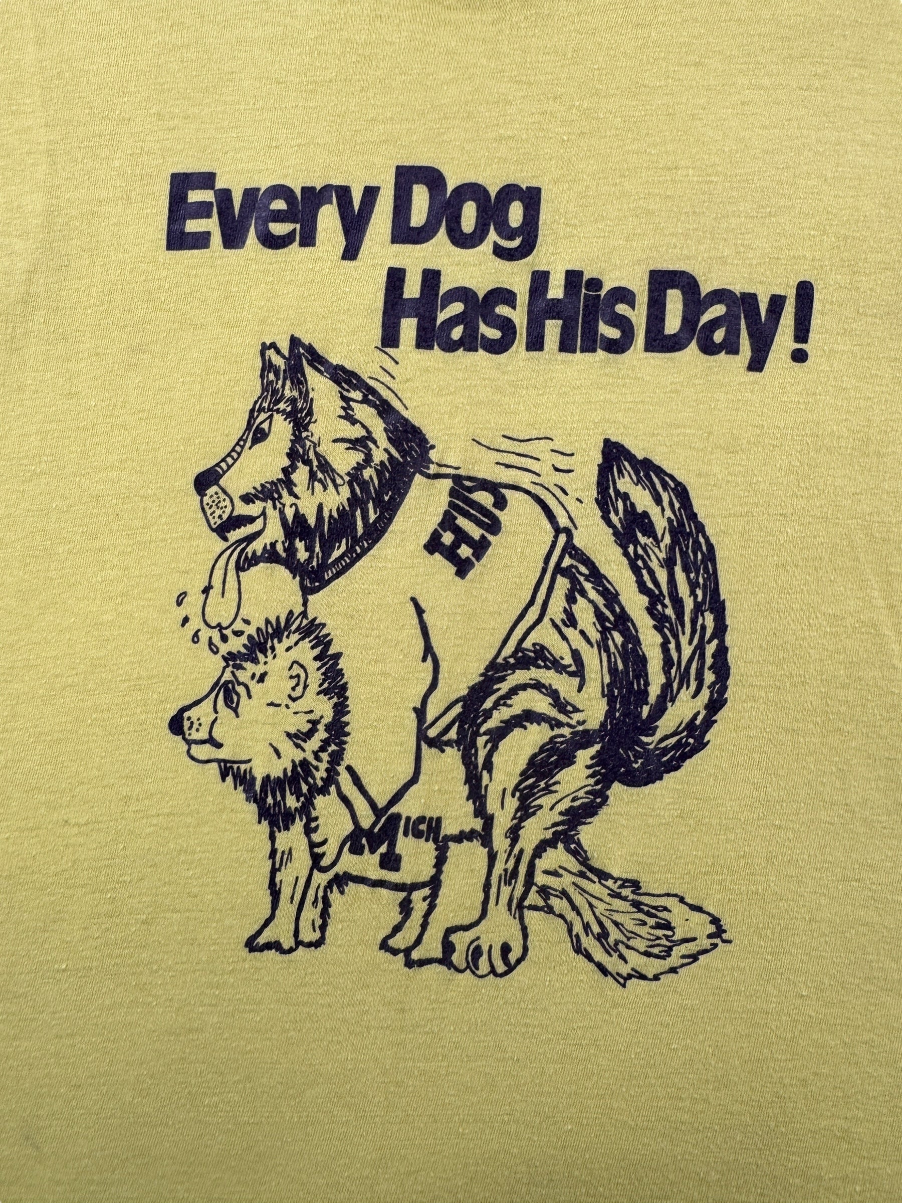 Graphic of Vintage 70s UW Wolverine Humpin Tee SZ S