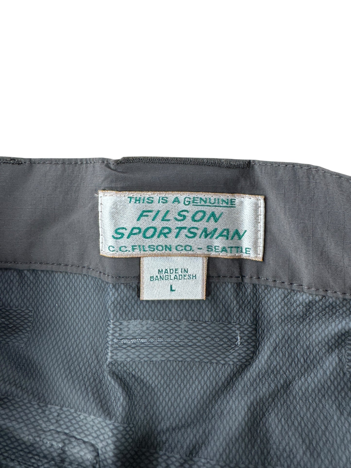 Label on Filson Sportsman Swiftwater Rain Pants SZ L