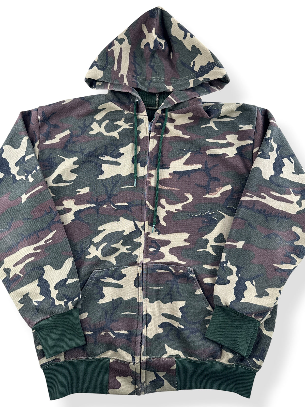 Close-up of Vintage Thermal Lined Woodland Camo Zip Up Hoodie SZ M