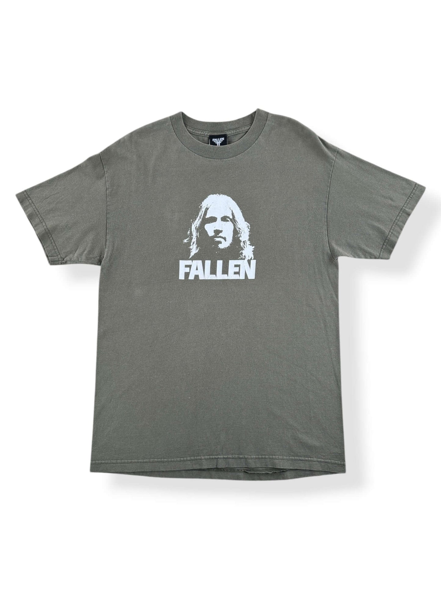 Front of Vintage Fallen Skate Tee SZ L (Fits M)