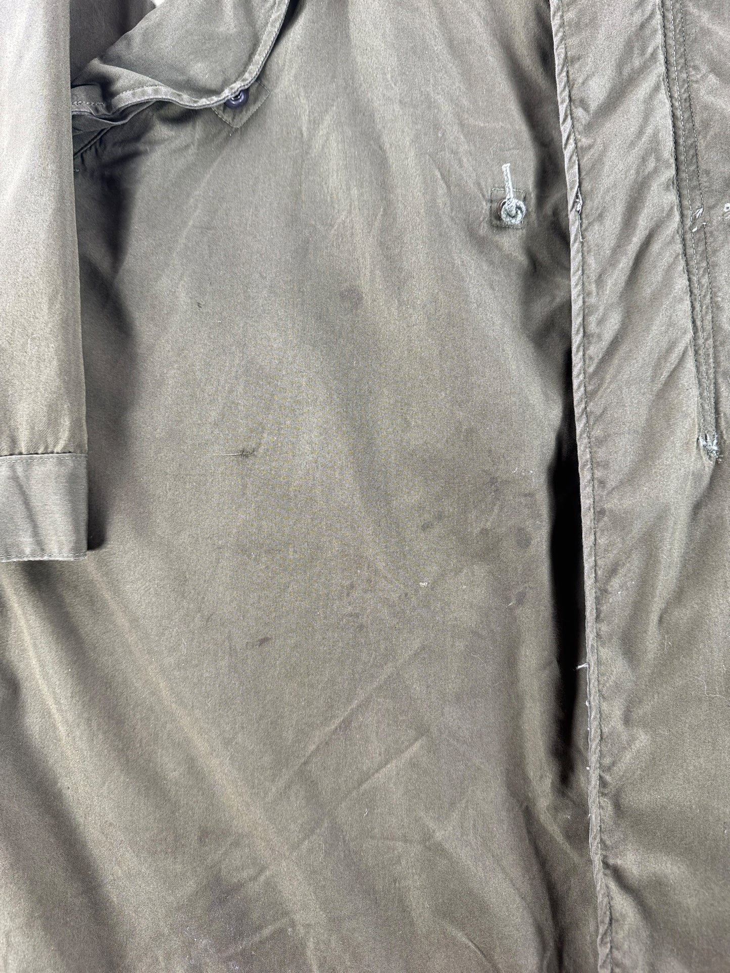 Staining on Vintage Fishtail Parka Liner SZ XL