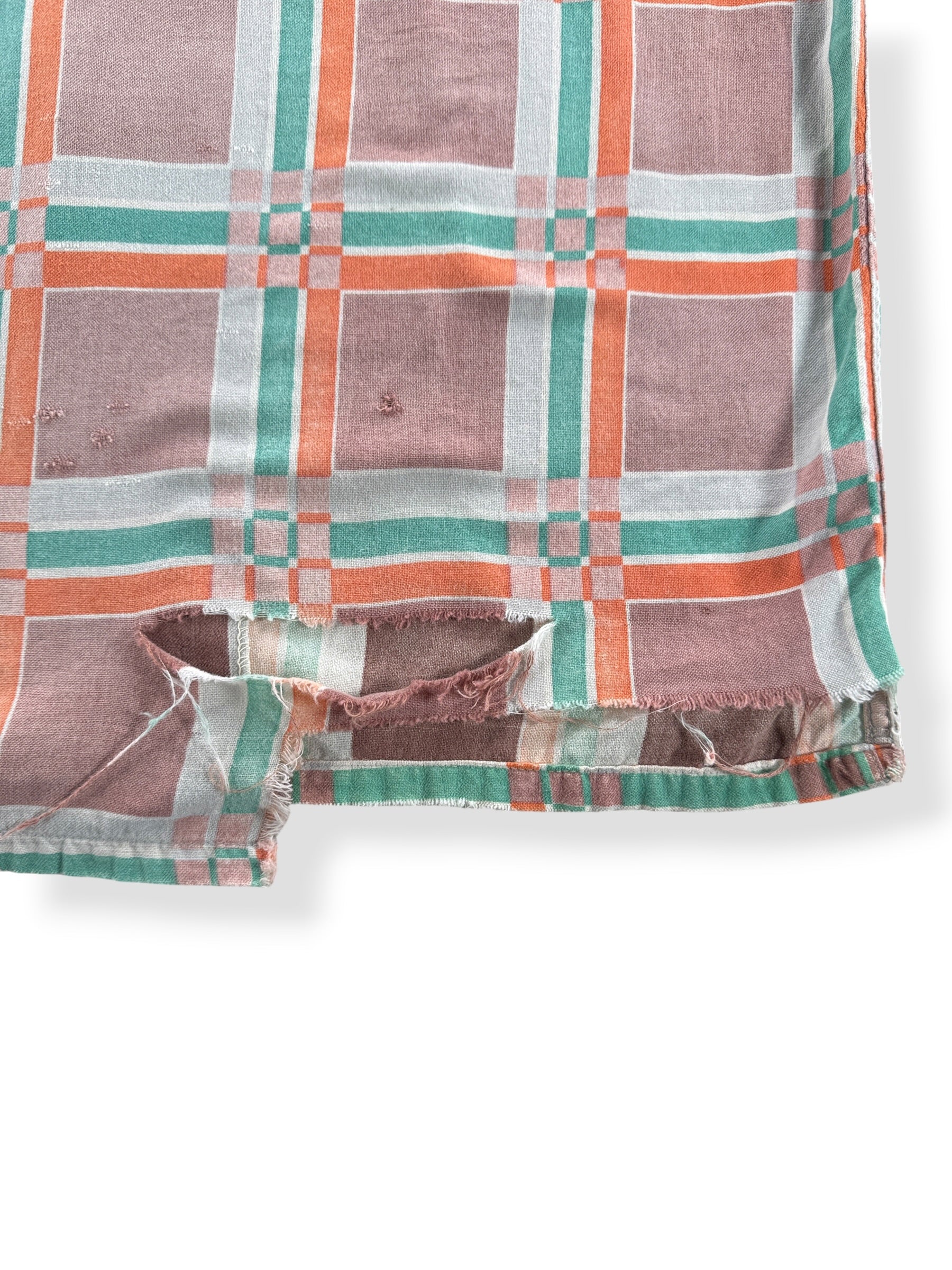 Wear on Vintage 1940s Deer Creek Cotton Flannel SZ M