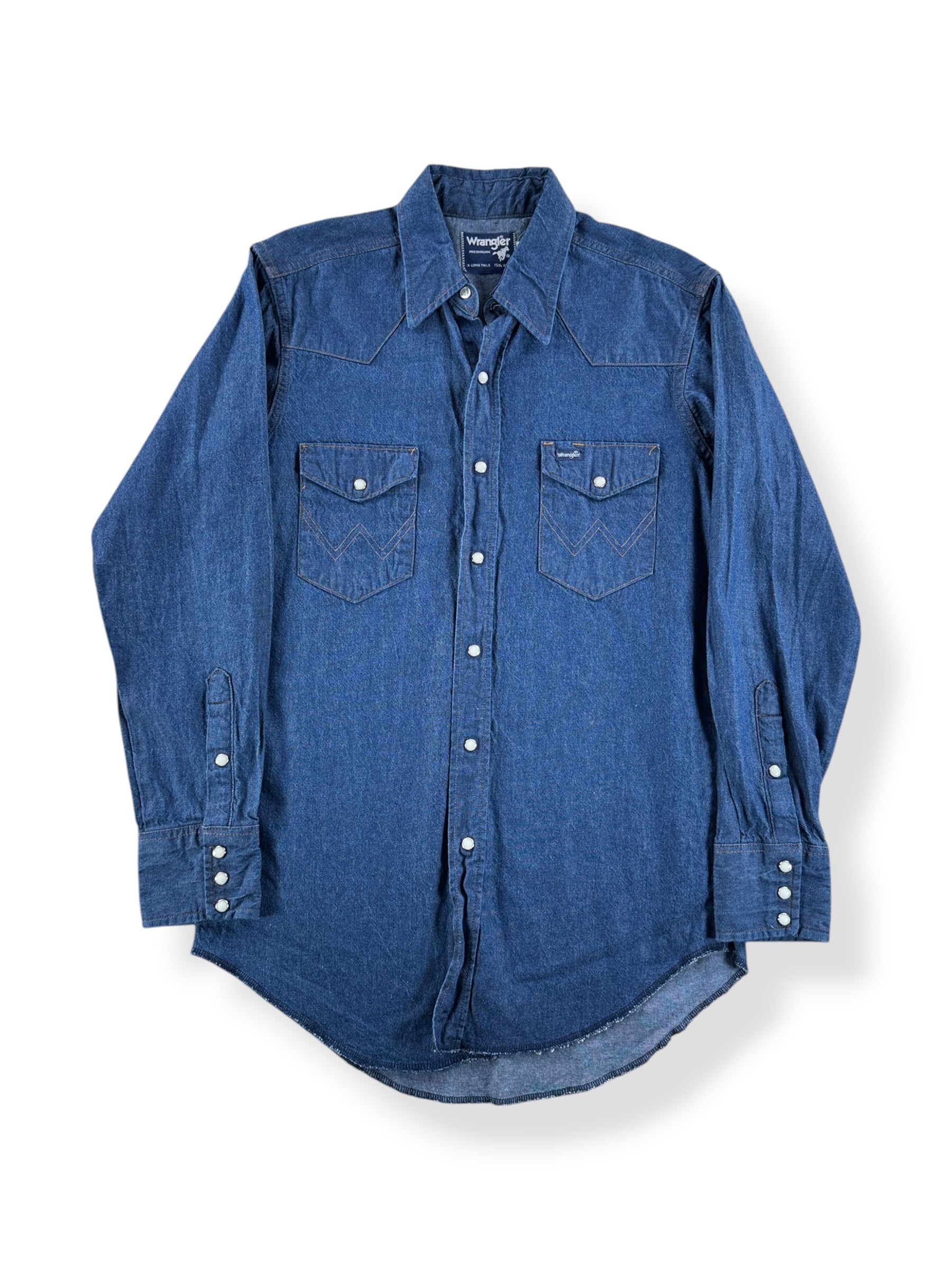 Front of Vintage Dark Wrangler Denim Pearl Snap SZ M