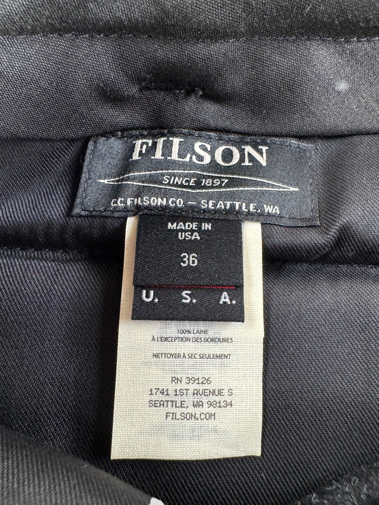 Label on Filson Charcoal Mackinaw Wool Field Pants W36 (Fits W38)