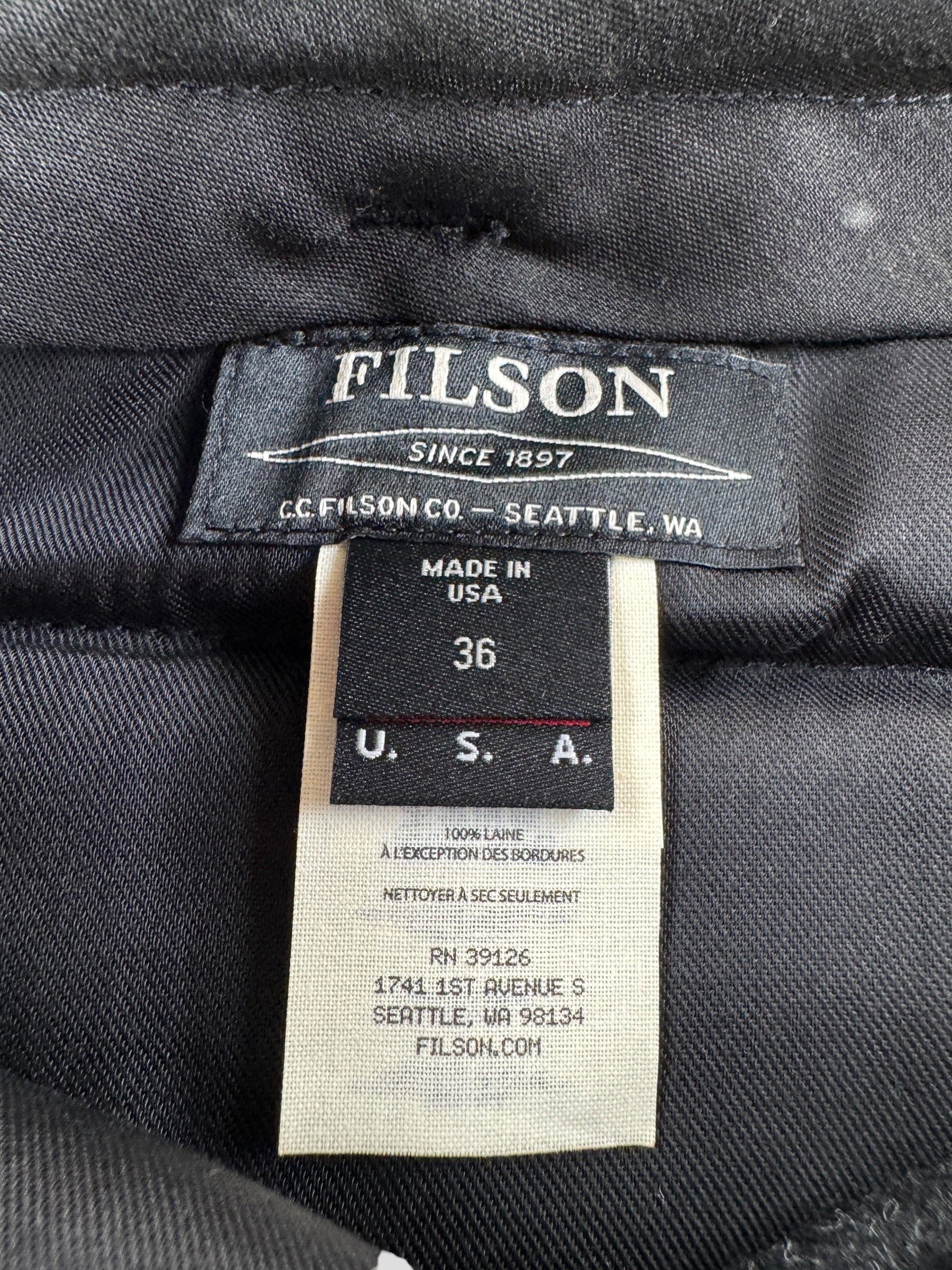 Label on Filson Charcoal Mackinaw Wool Field Pants W36 (Fits W38)