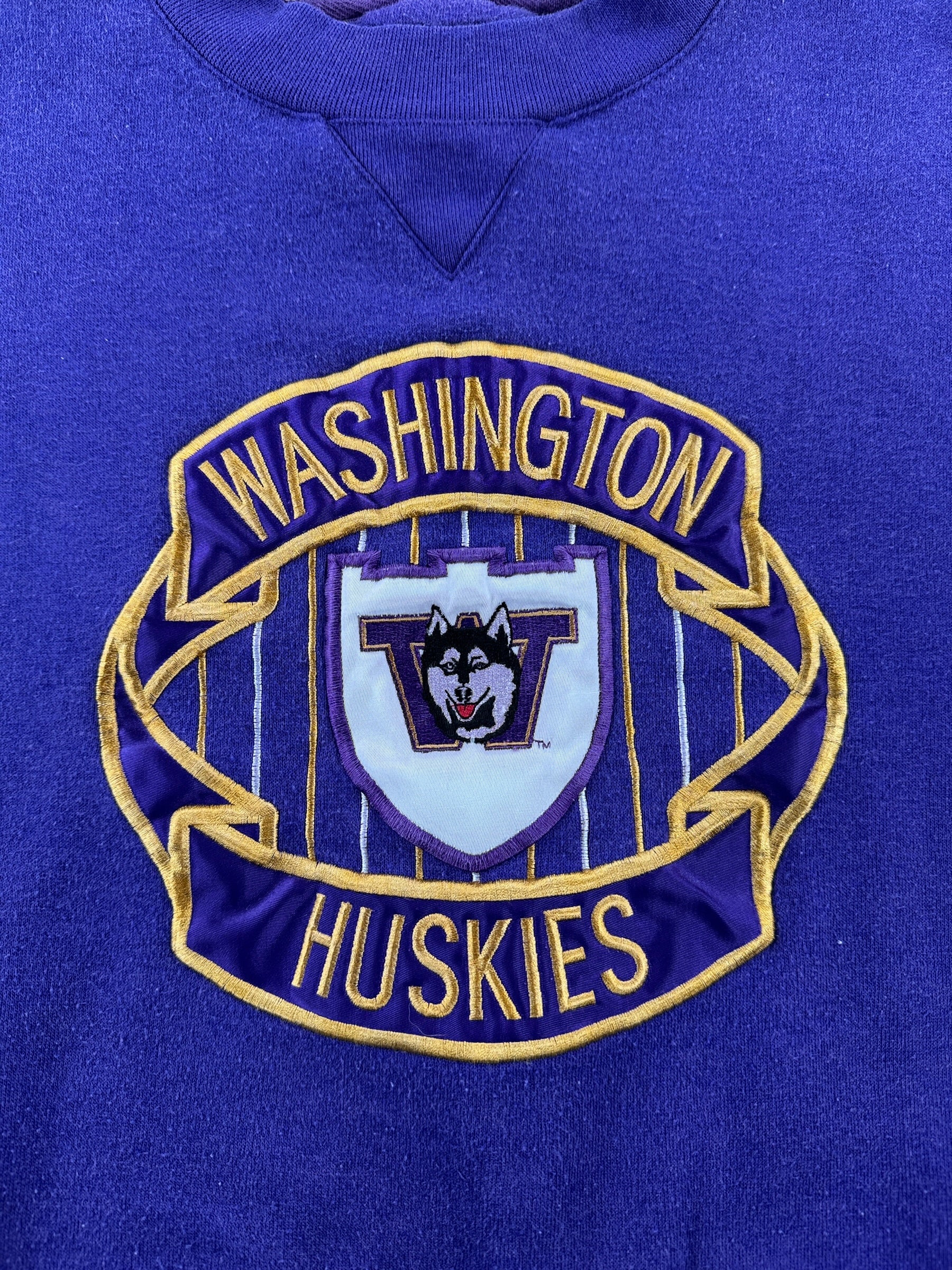 Graphic of Vintage Huskies Embroidered Sweatshirt SZ L (Fits M)