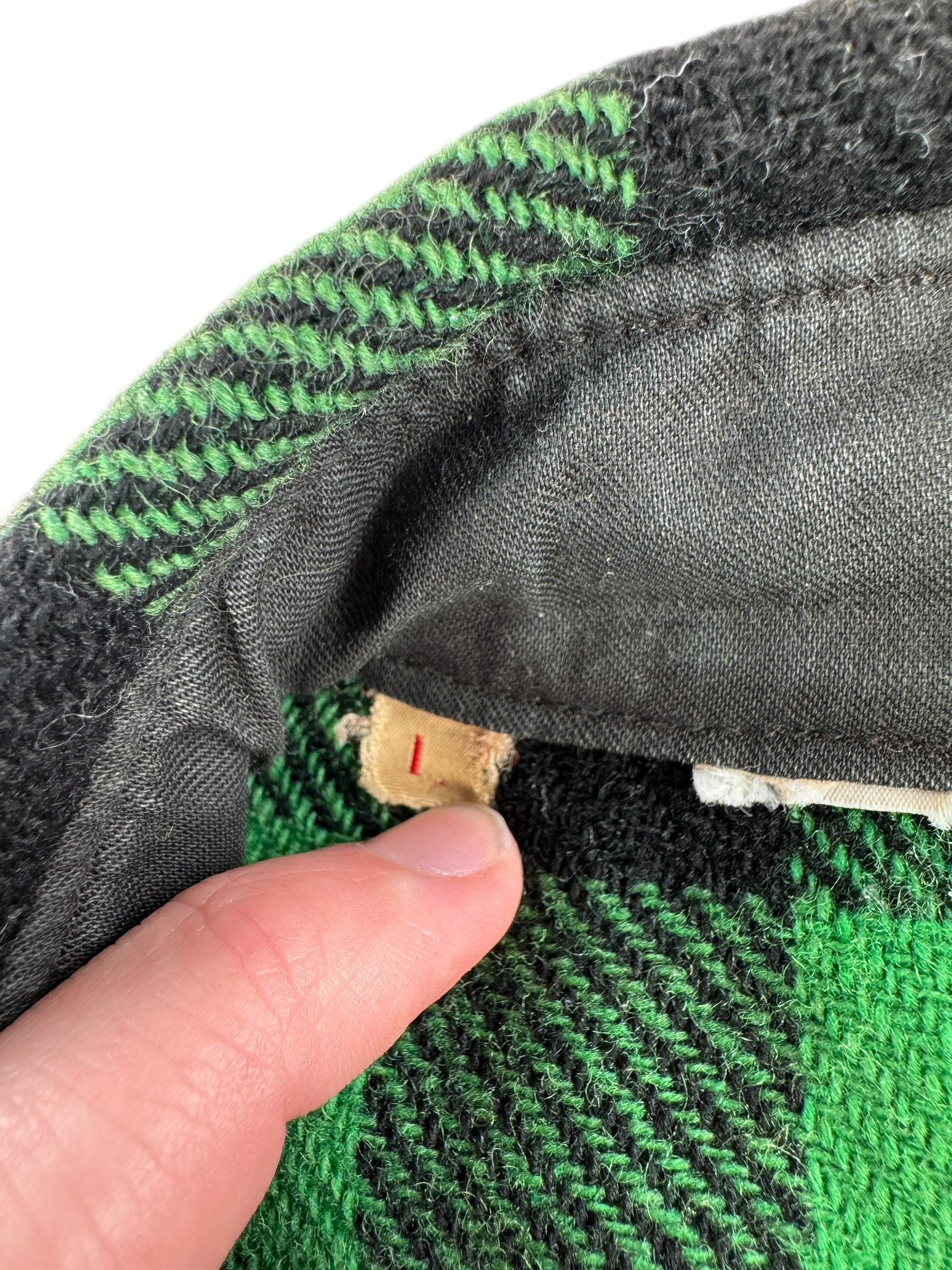 Tag on Vintage Woolrich Green & Black Jac-Shirt SZ L