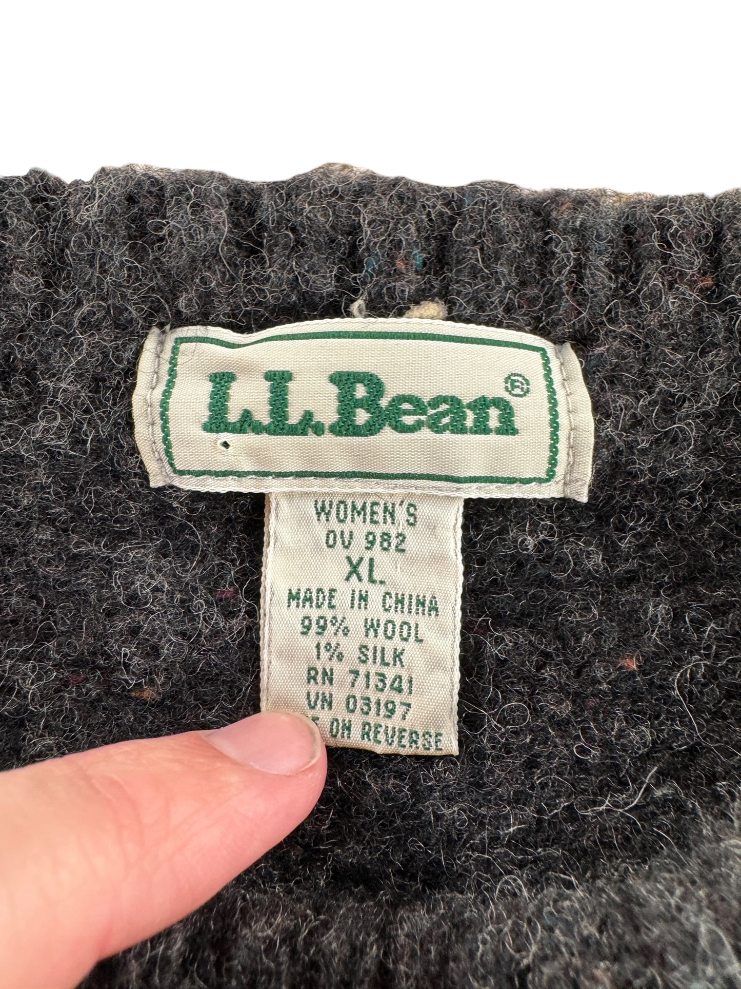 Label on Vintage L. L. Bean Reindeer Sweater SZ XL (Fits M)