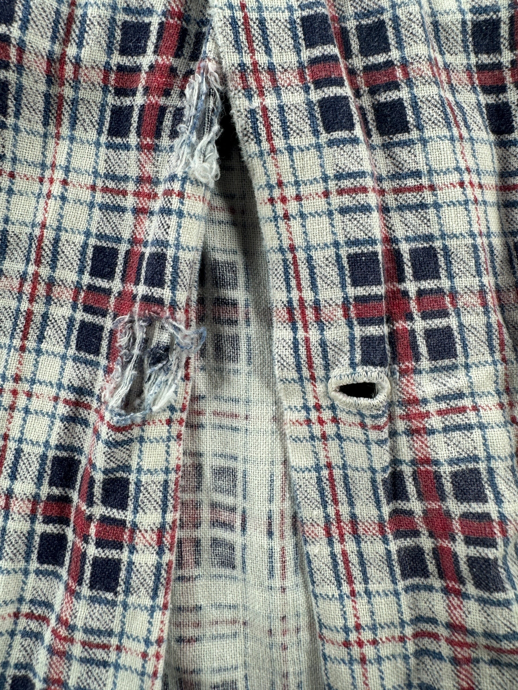 Missing Button on Vintage California Printed Cotton Flannel SZ XS AS IS