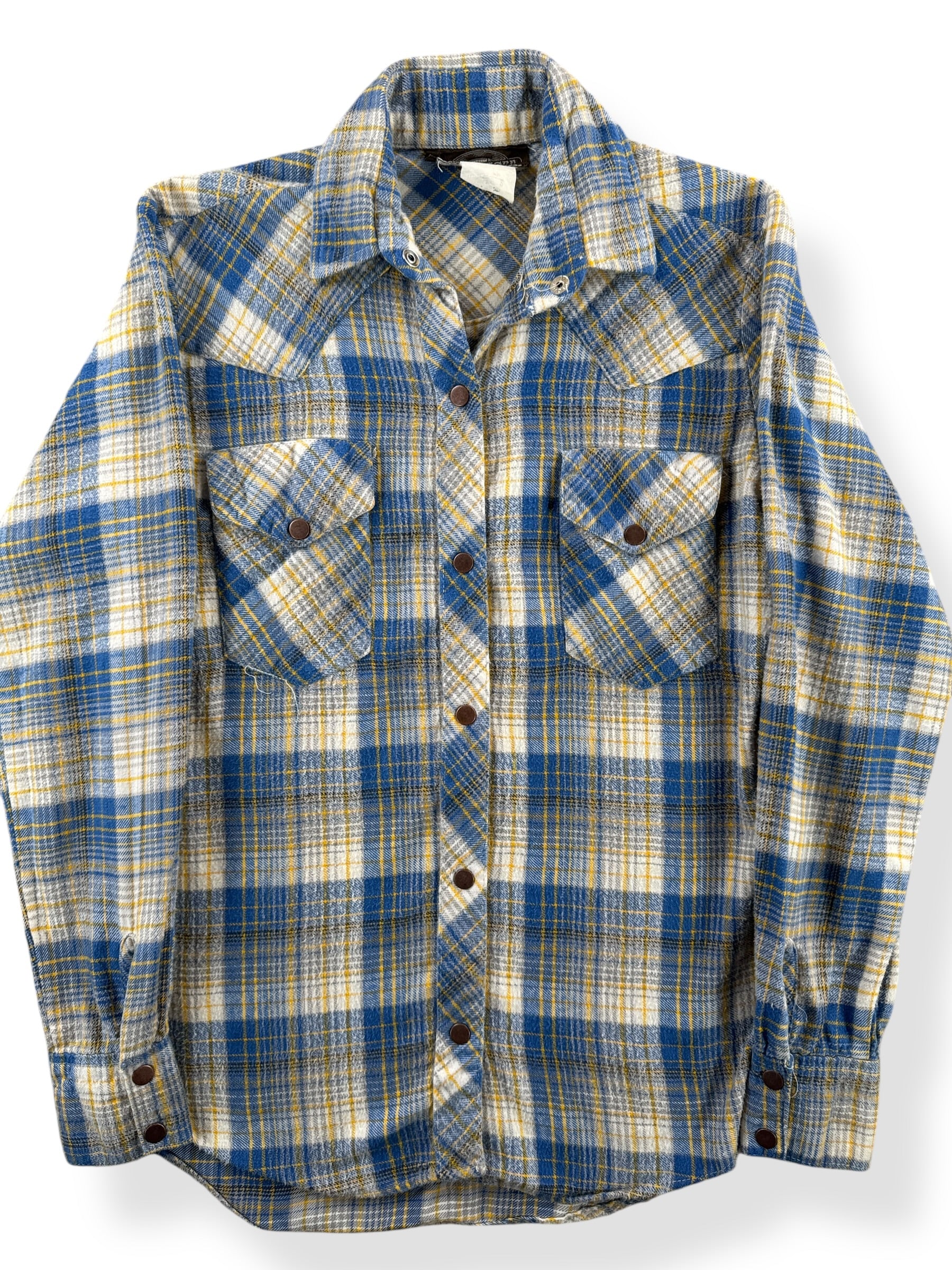 Front Close Up of Vintage Bootlegger Flannel Pearl Snap Shirt SZ S