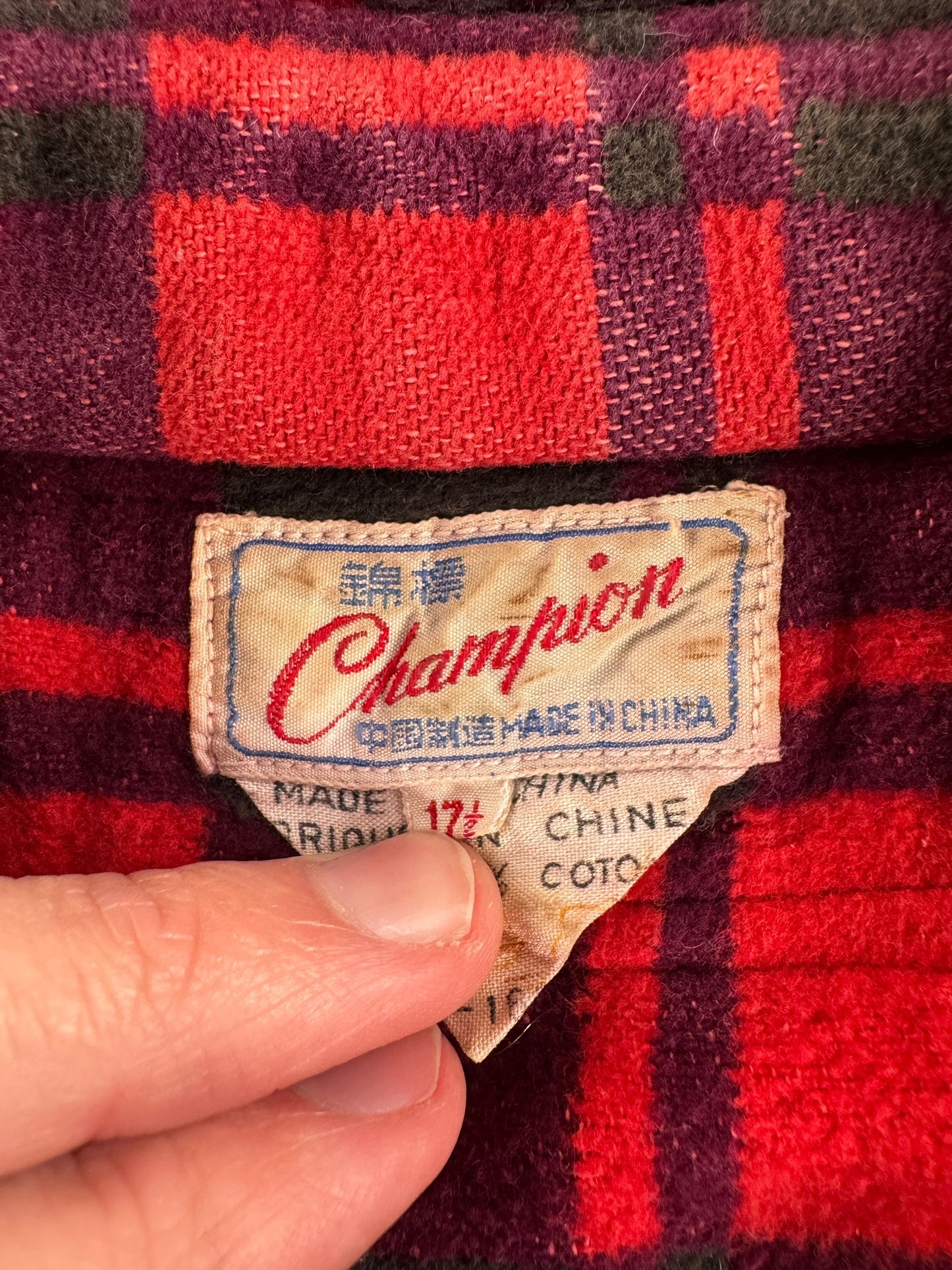 Label on Vintage Champion Cotton Camp Blanket Chopper Flannel SZ 17 1/2 (Fits L)