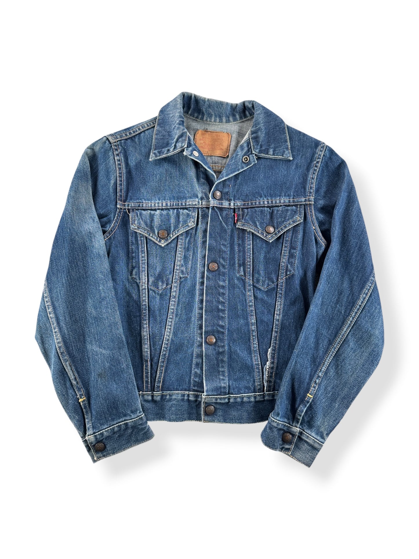 Front of Vintage Ladies Levis Big E 557B Trucker Jacket SZ 16