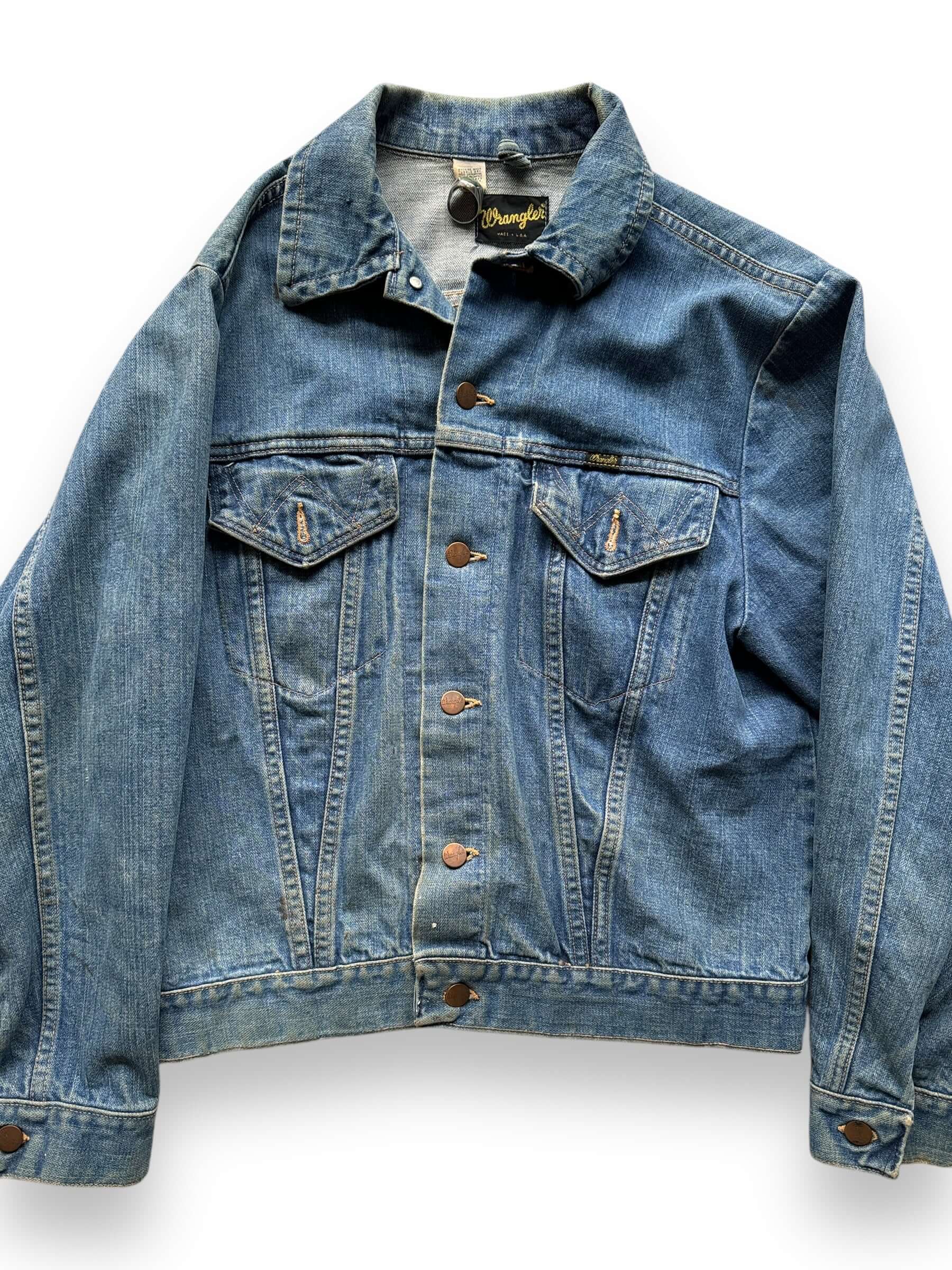 front close up of Vintage 70s Wrangler Denim Trucker Jacket SZ 42