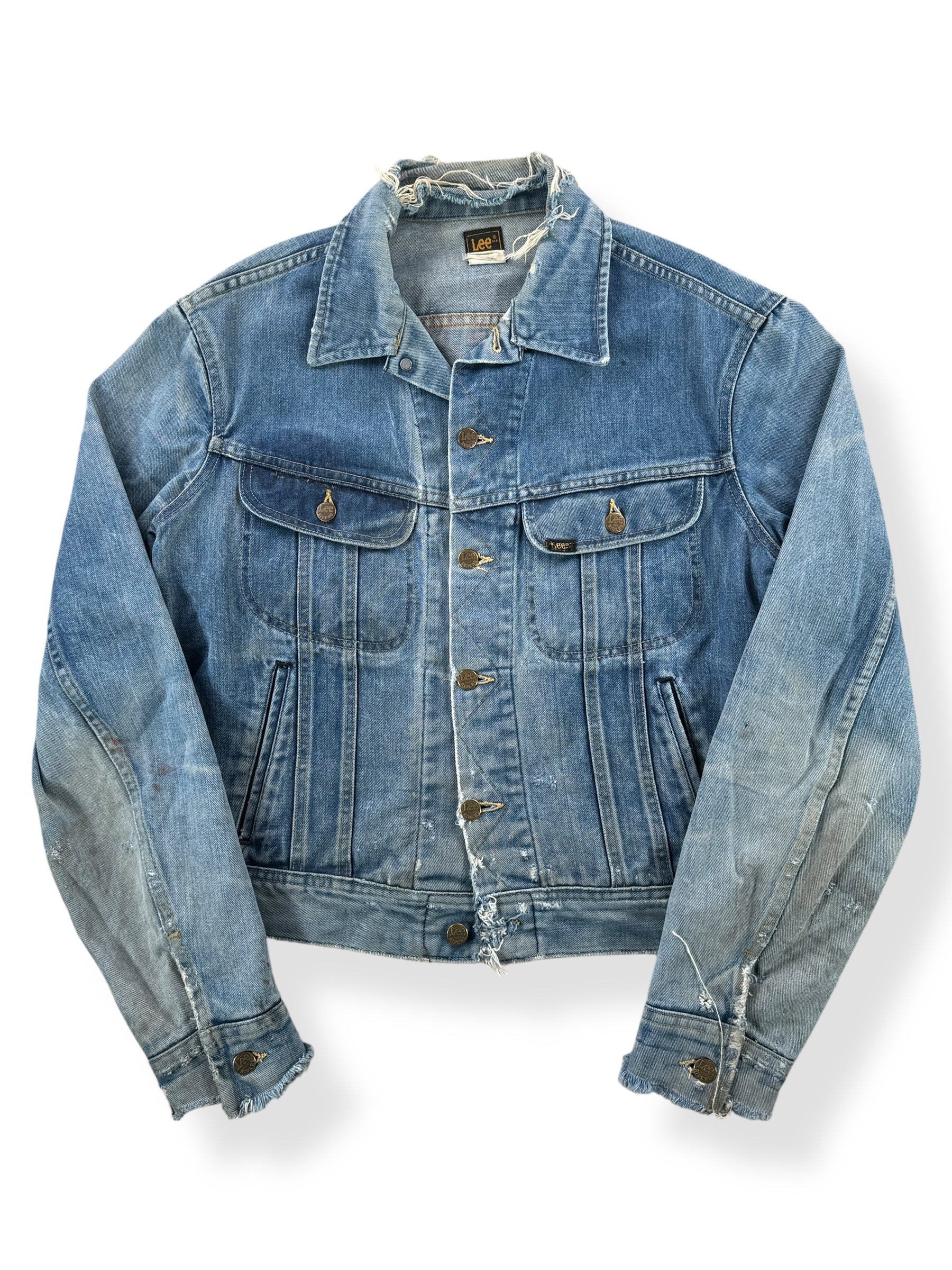 Front of 80s Lee 101-J Distressed Jacket SZ 44 Long