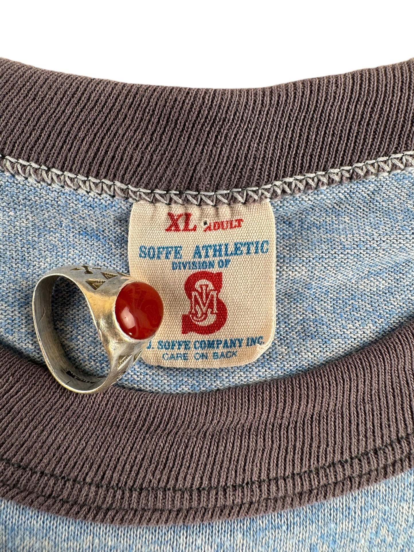 Tag on Vintage Temptress Los Angeles Ringer Tee SZ XL (Fits M)