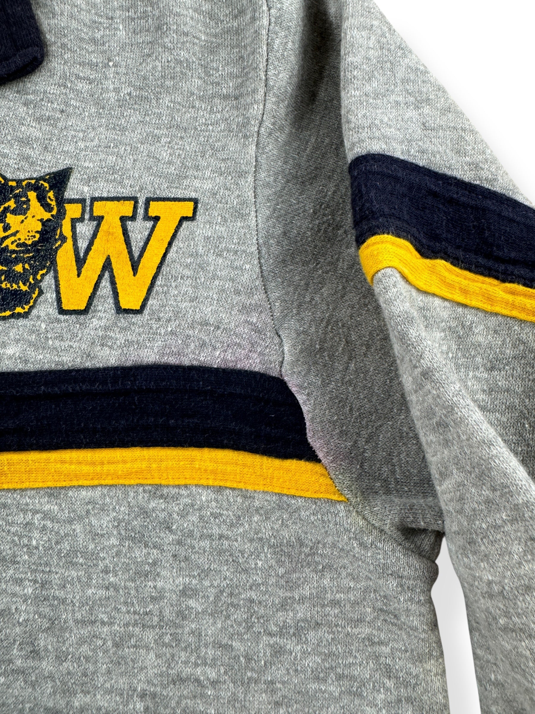 Bleeding on Vintage UW Collared Sweatshirt SZ M