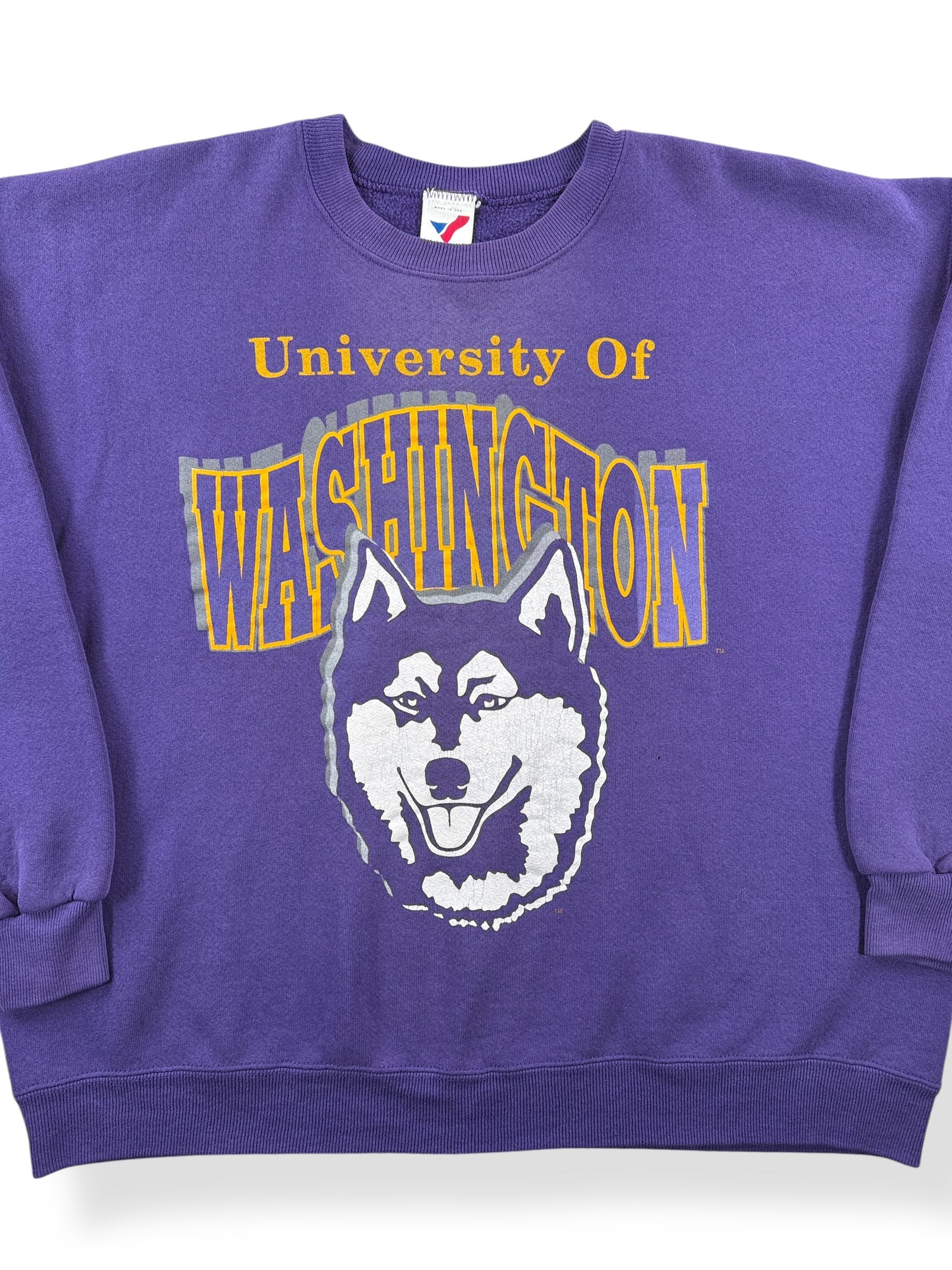 Front Close Up of Vintage Huskies Sweatshirt SZ XL