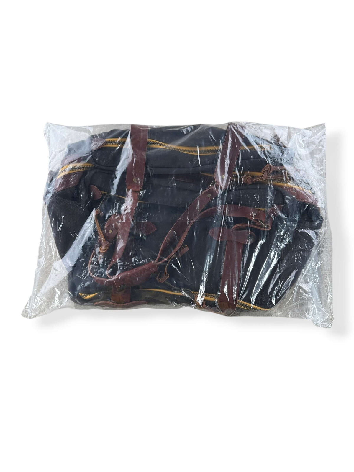 Filson x Chris Stapleton Traveller Outfitter Bag NWOT sealed in original plastic bag 