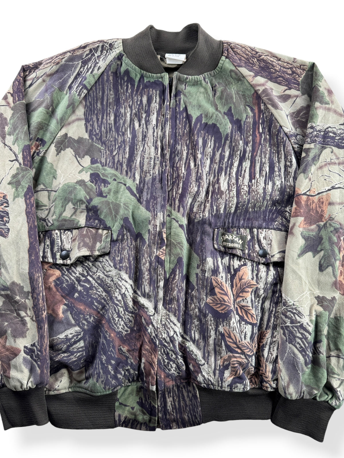 Close-up of Vintage Realtree Camo Bomber Jacket SZ XL
