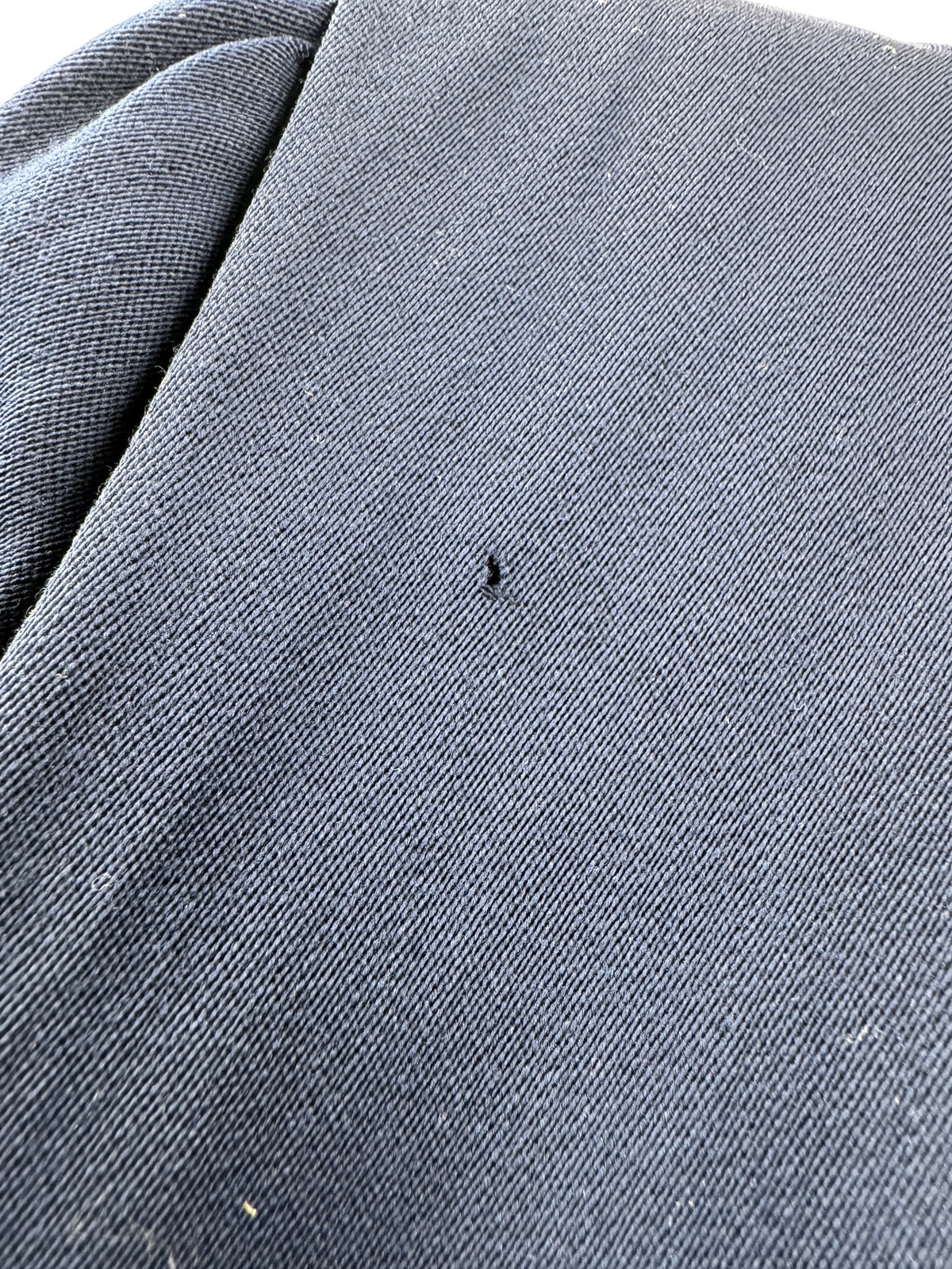Small hole on back of Vintage 40s Navy Wool Blazer SZ S - AS IS