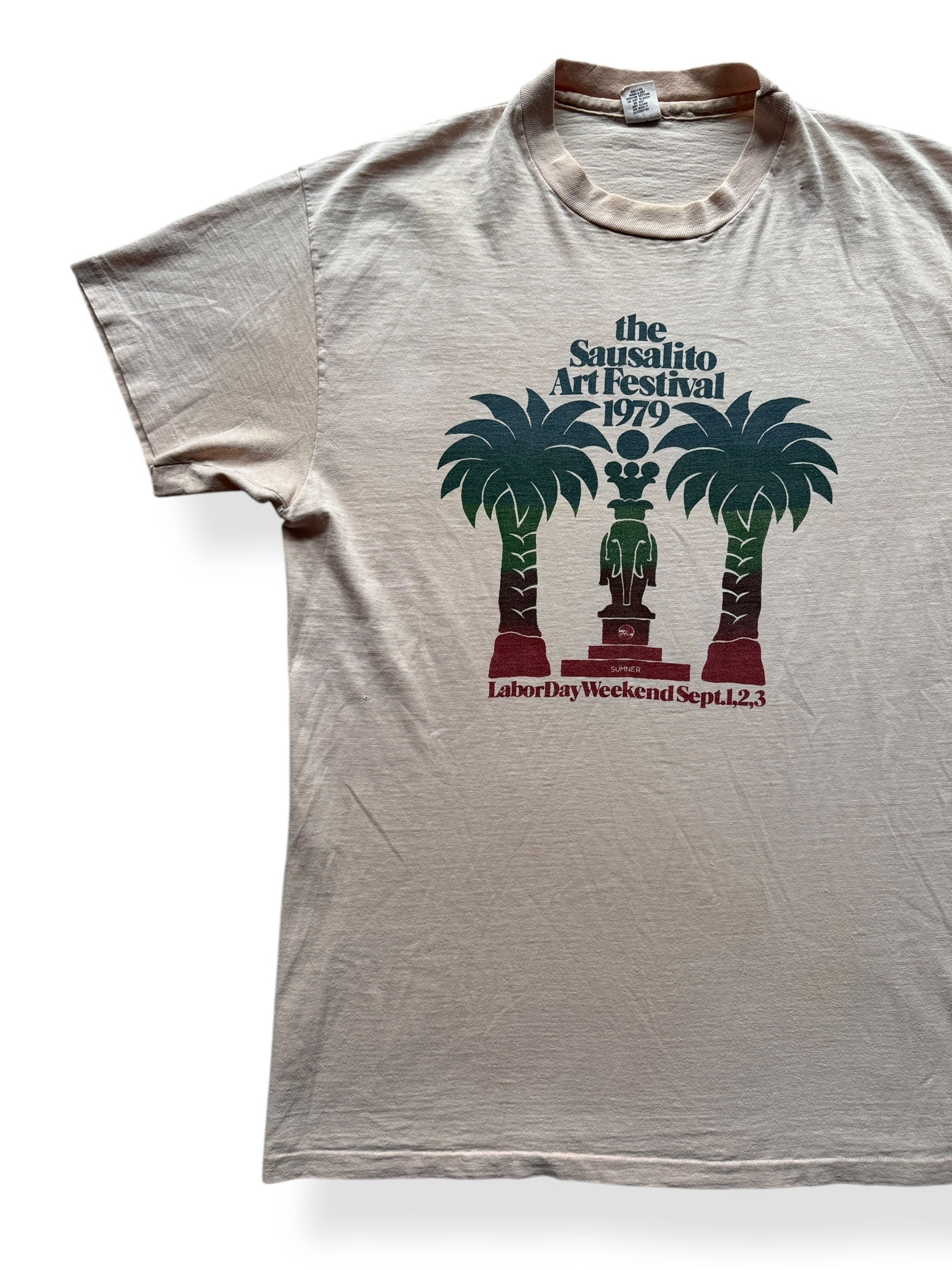 Front Right of Vintage 1979 Sausalito Art Festival Tee SZ L