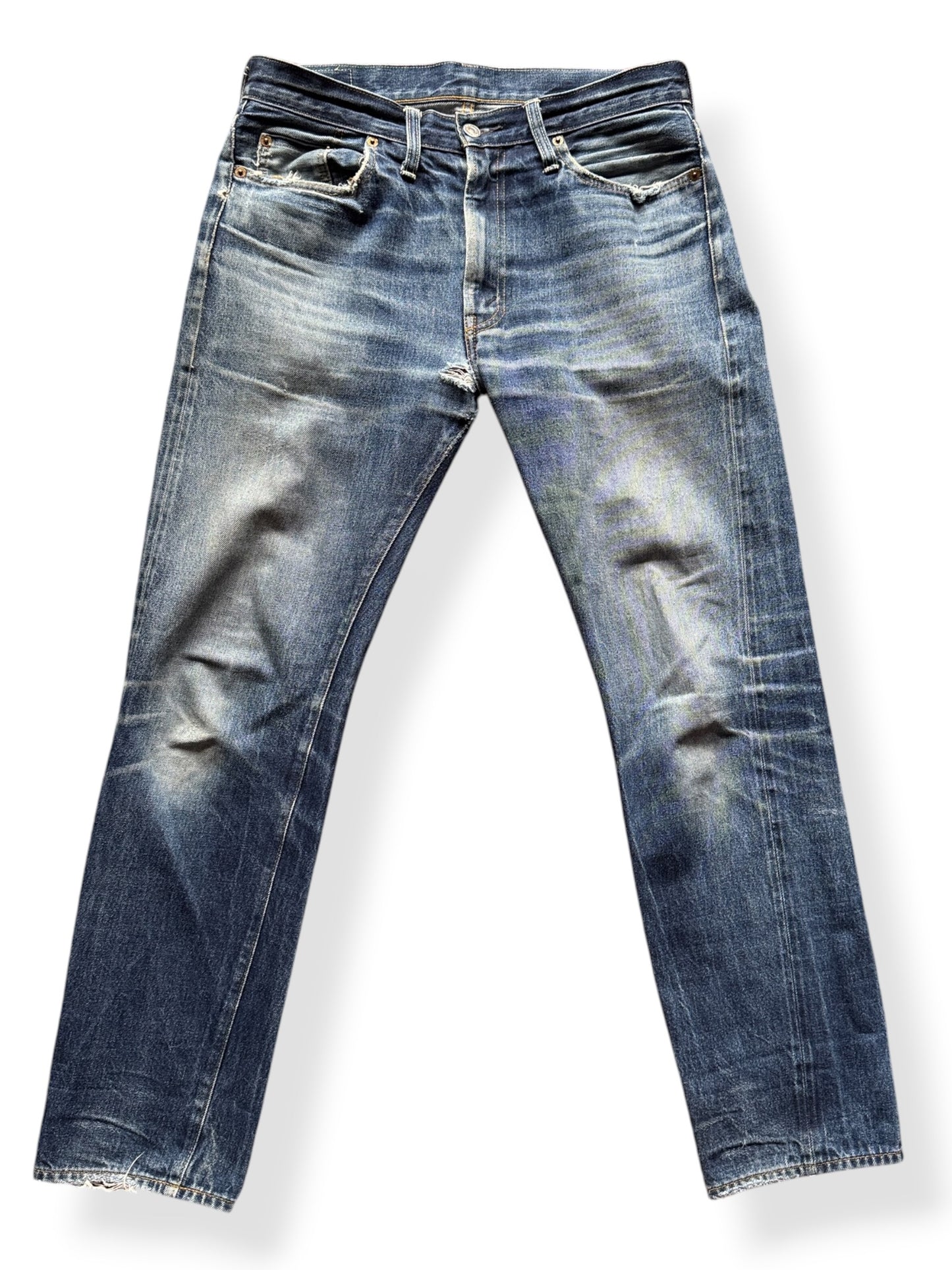Front of Levi's LVC 501ZXX Jeans W32