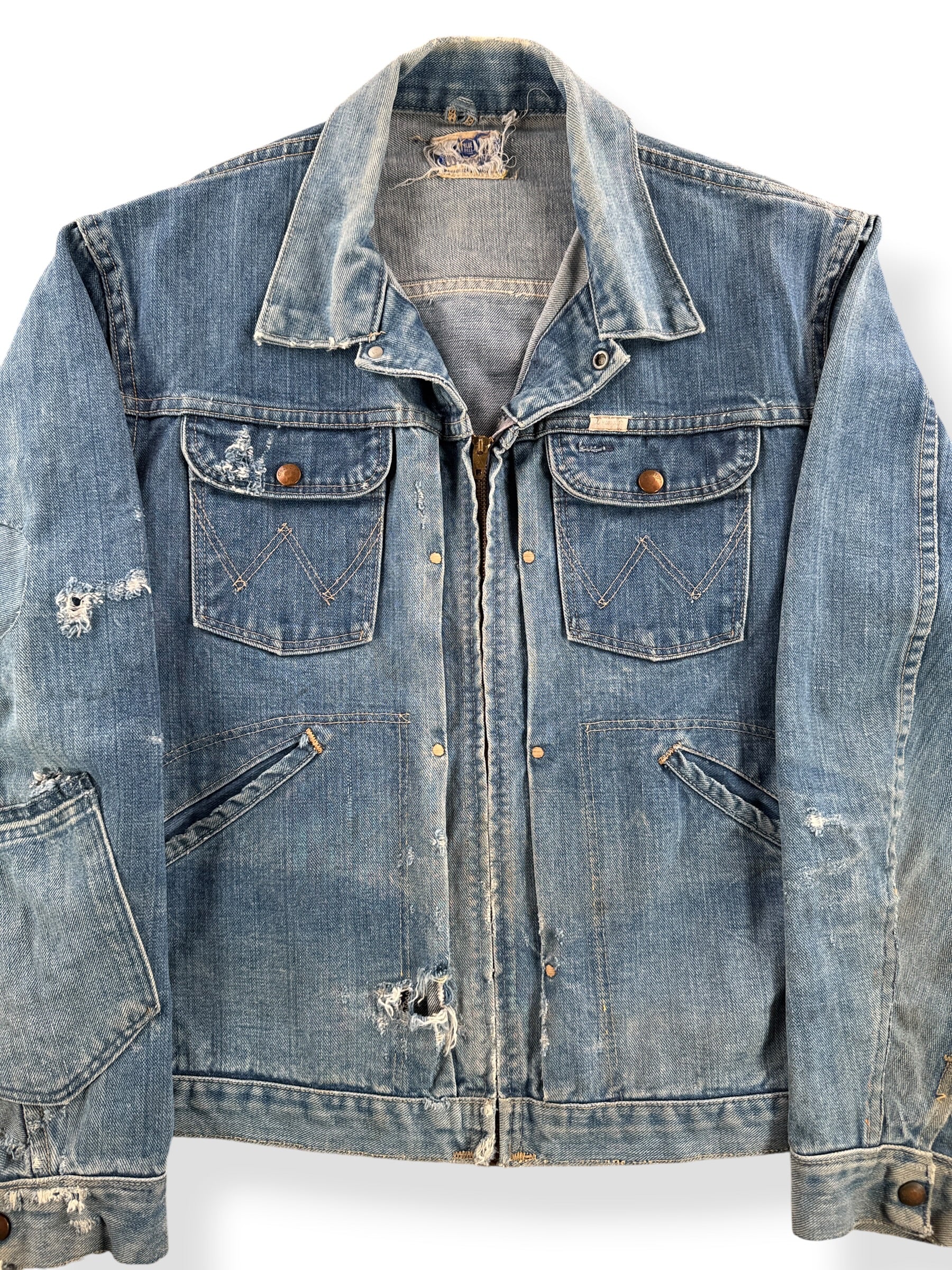 Front Close Up of Vintage 50's Wrangler Blue Bell Denim Jacket SZ M