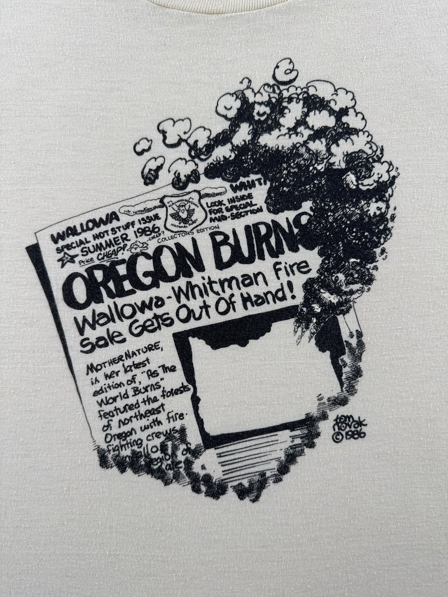 Graphic of Vintage Oregon Fire Newspaper Tee SZ M (Fits S)