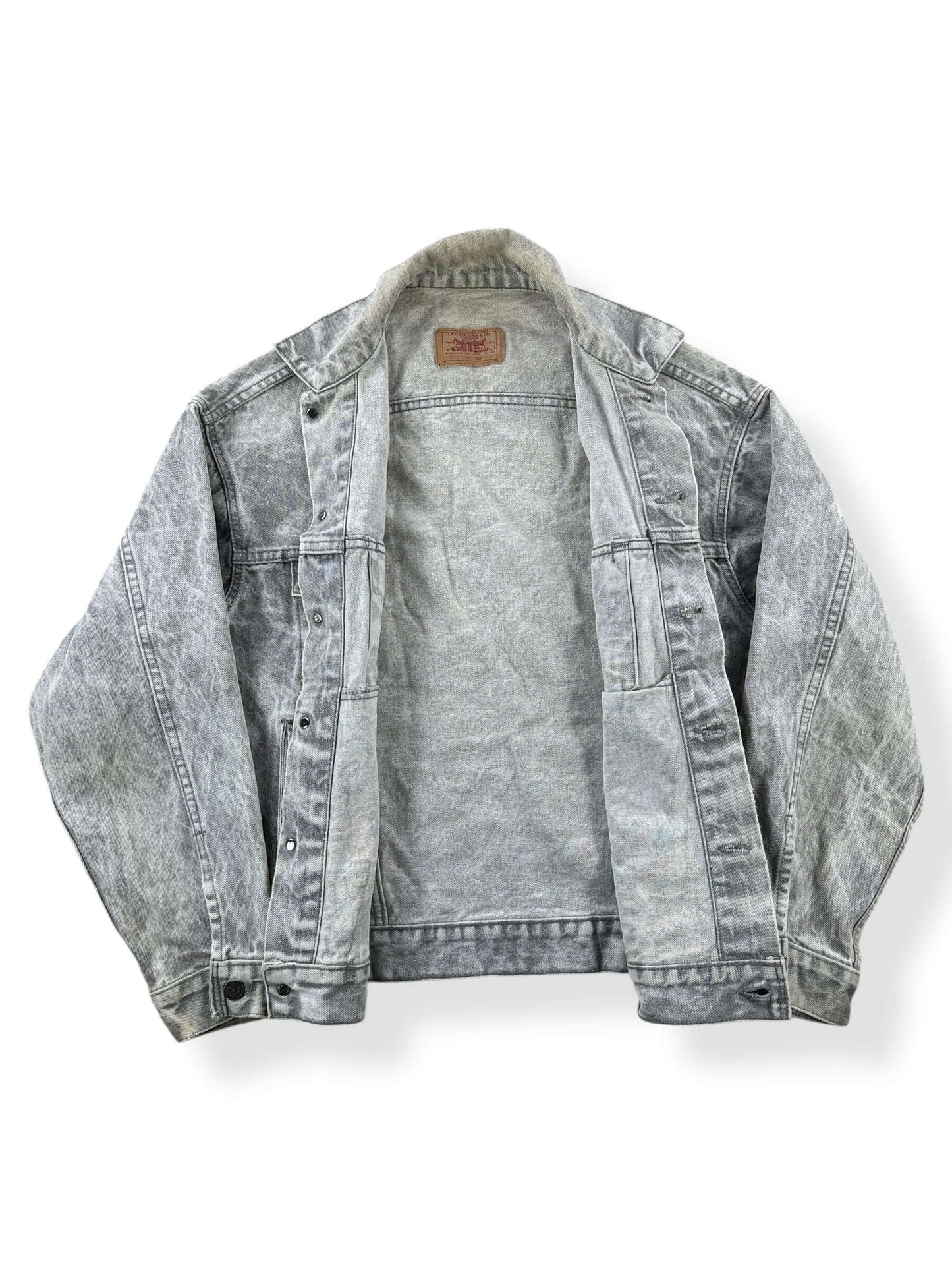 Inside of Vintage 1987 Levis Grey Acid Washed Jacket SZ M