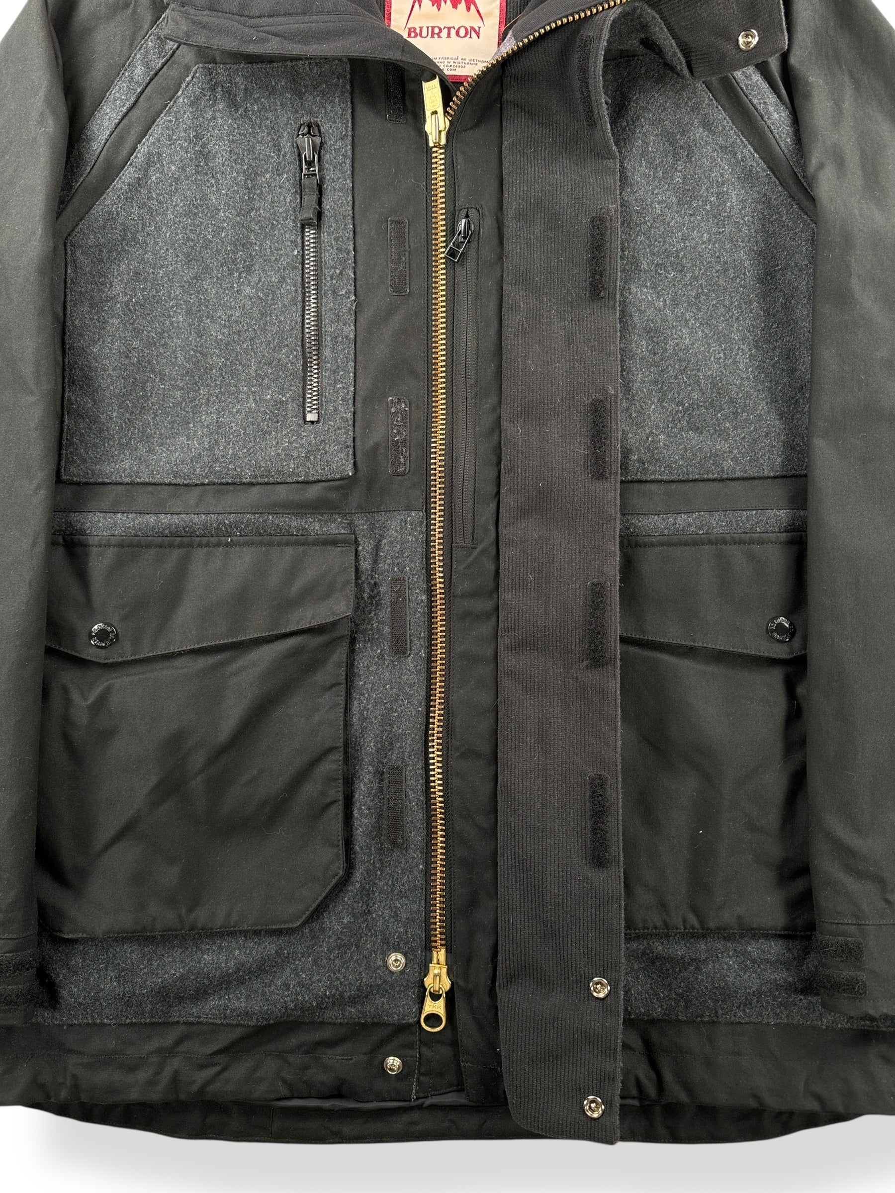 Zipper on Filson x Burton Hellbrook Jacket SZ M