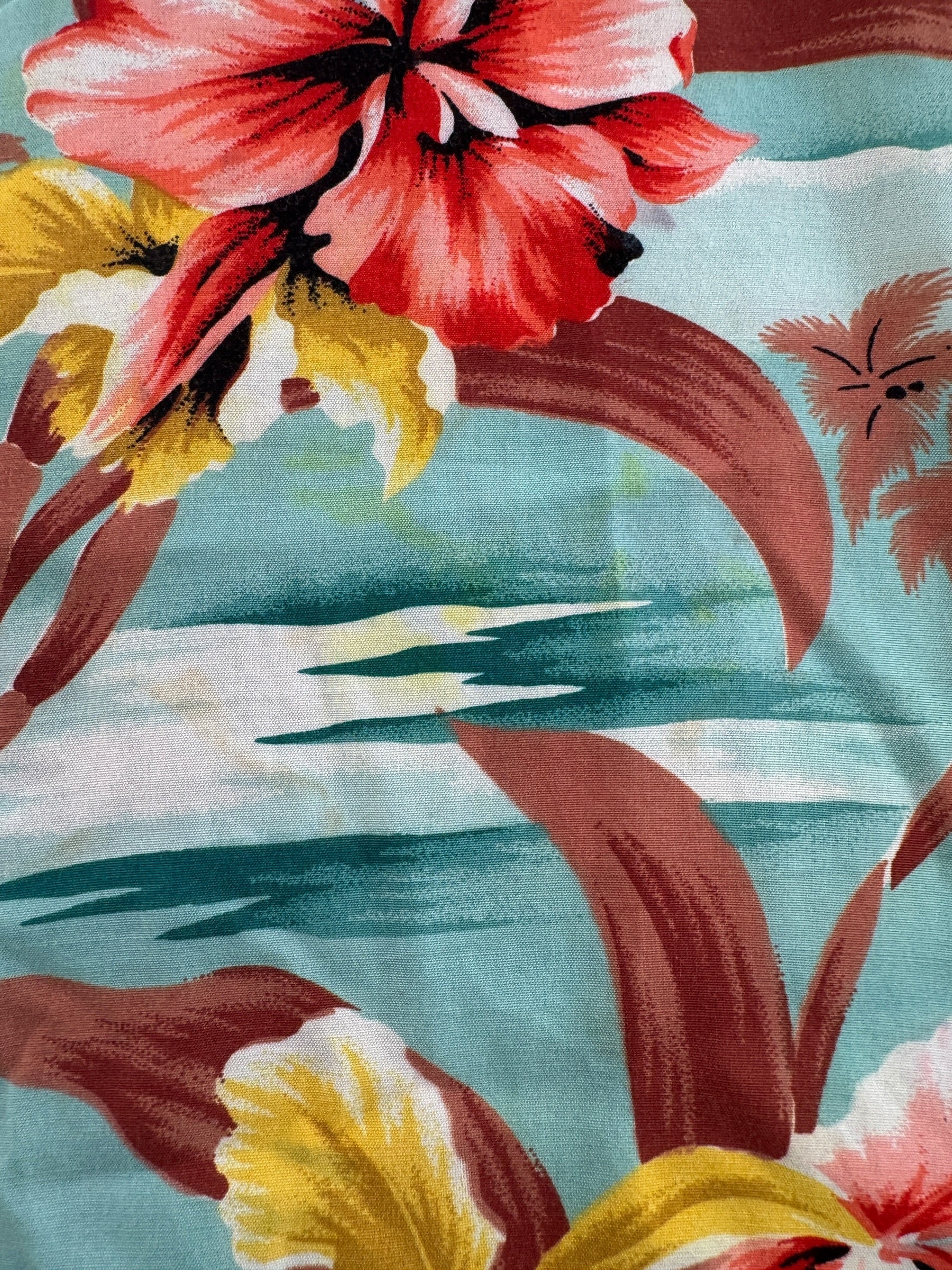 Tag on Vintage Penney's Flowers & Waves Rayon Aloha Shirt SZ M