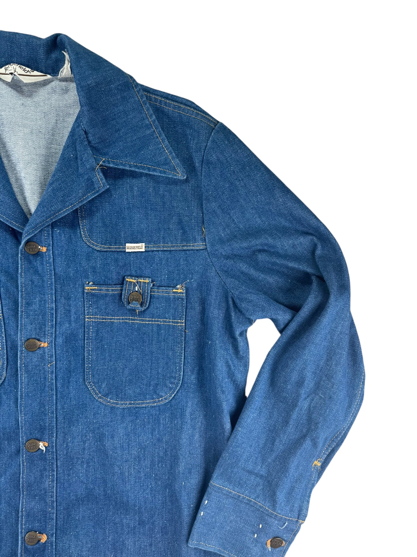 Front left shoulder of 1970s Deadstock Sedgefield Denim Jacket L