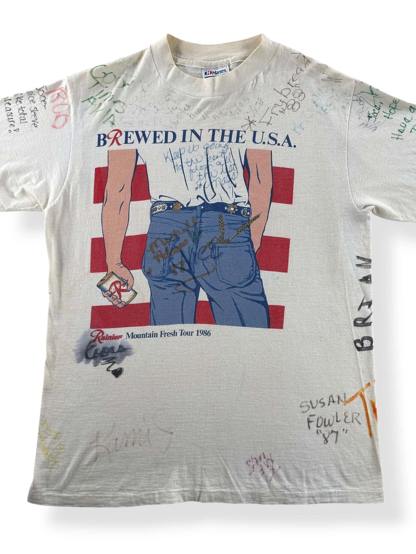 Front Close Up of Vintage 80s Rainier Brewed in the USA Signature Tee SZ M