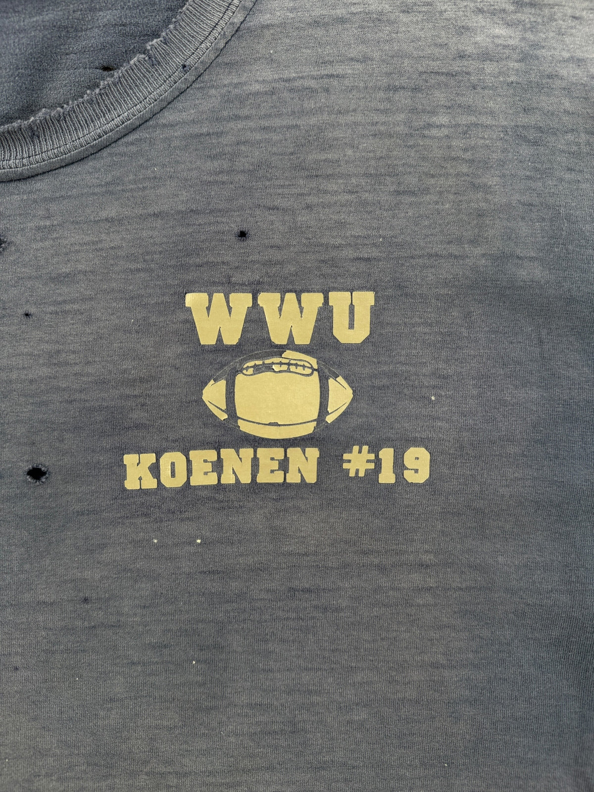 WWU logo on Vintage WWU Super Fader Tee SZ L