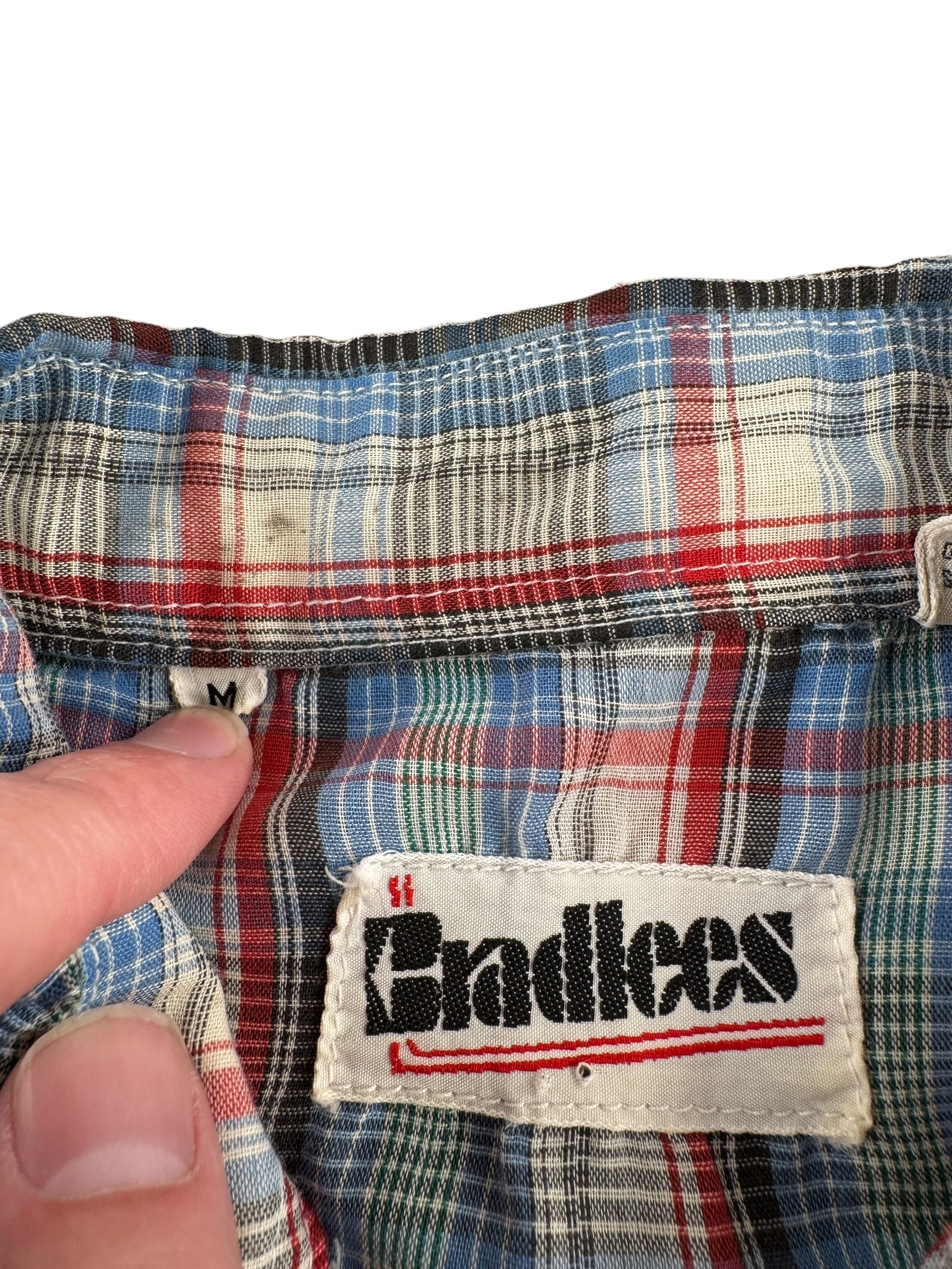 Tag on Vintage Bradlees Pearl Snap Shirt SZ M